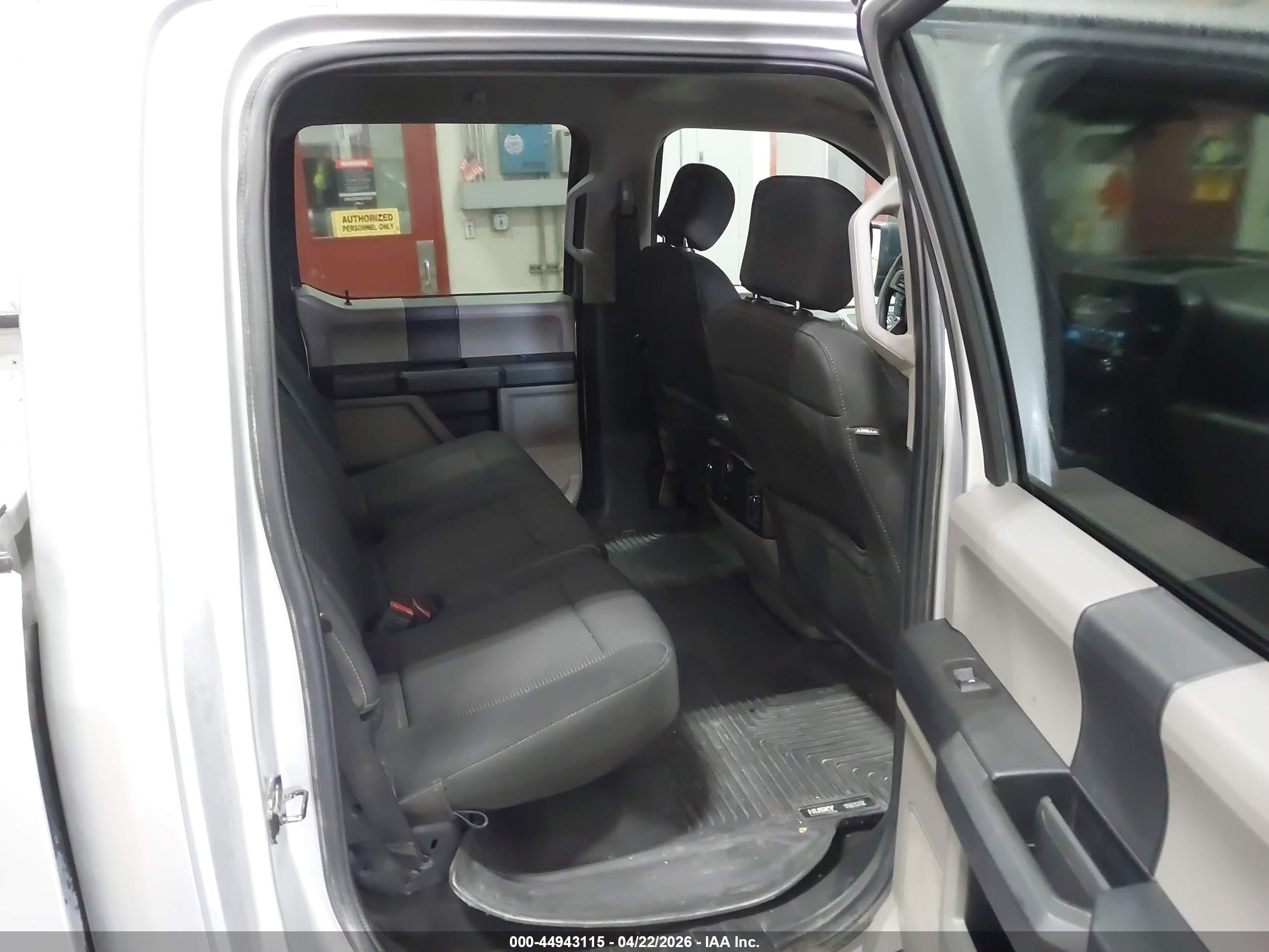 FORD F-150 image 8