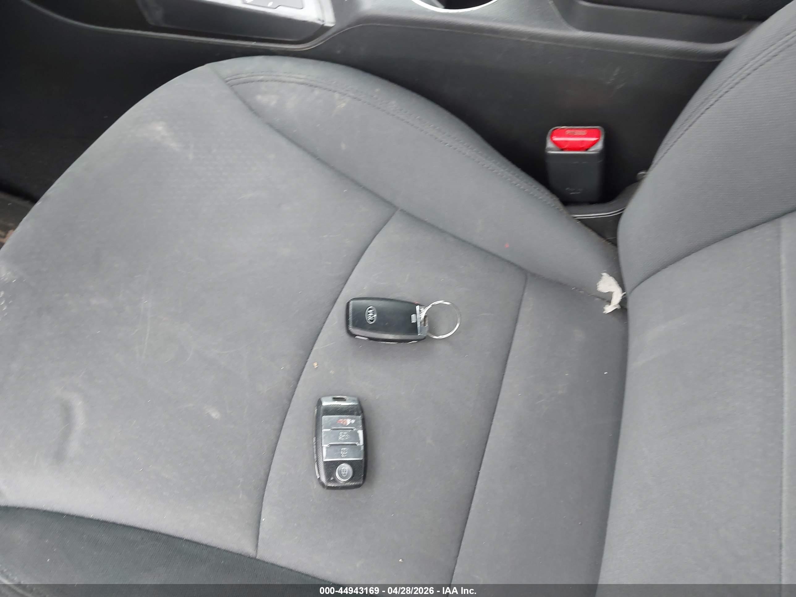 KIA OPTIMA image 11