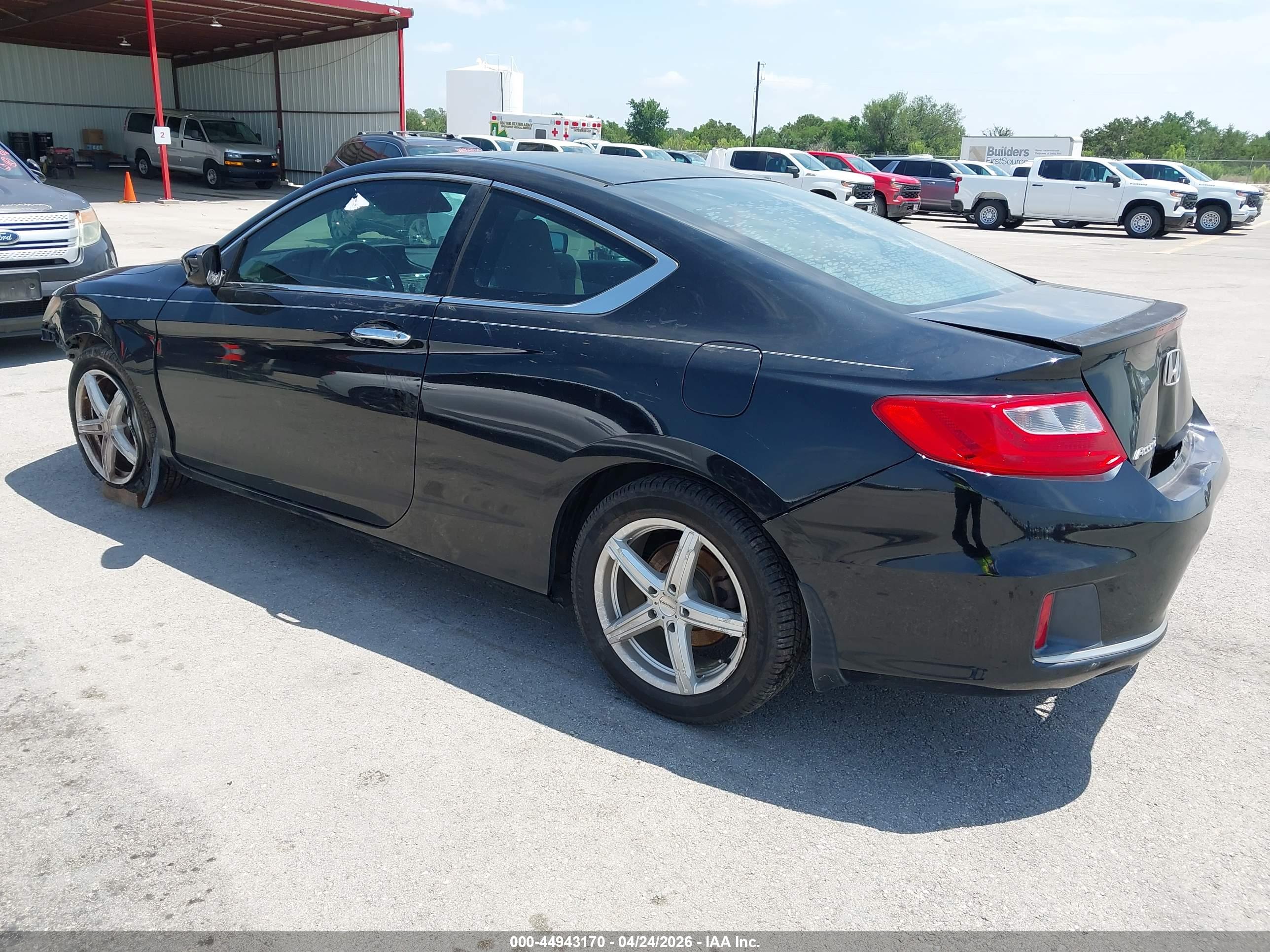 HONDA ACCORD image 3