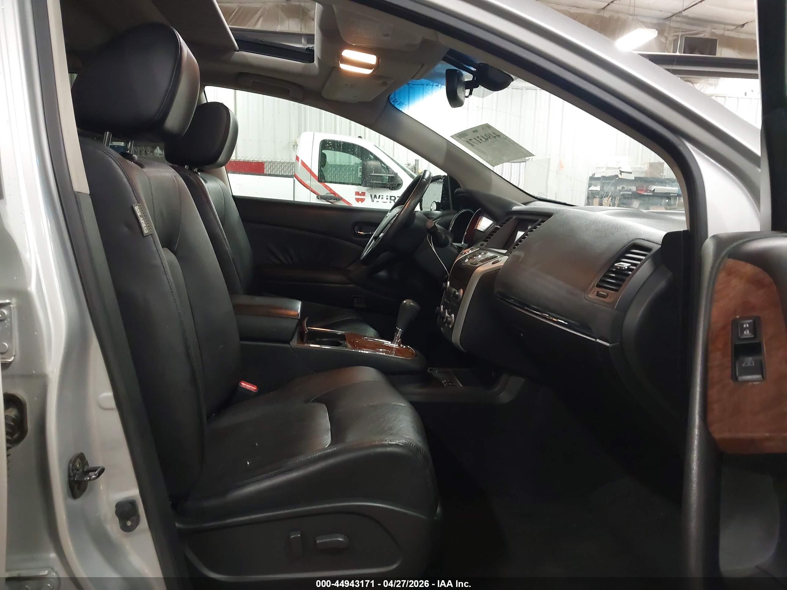 NISSAN MURANO image 5