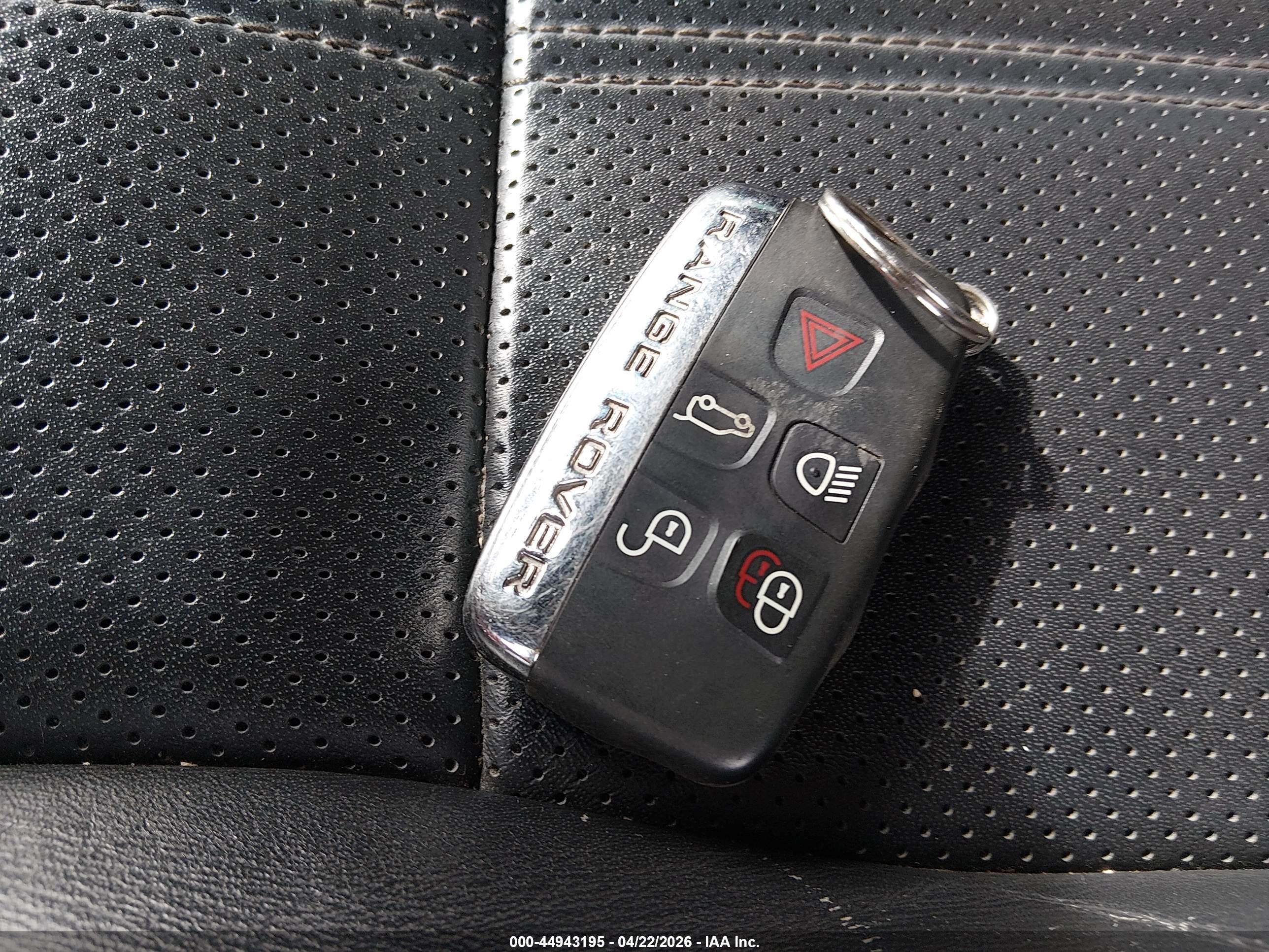 LAND ROVER image 11