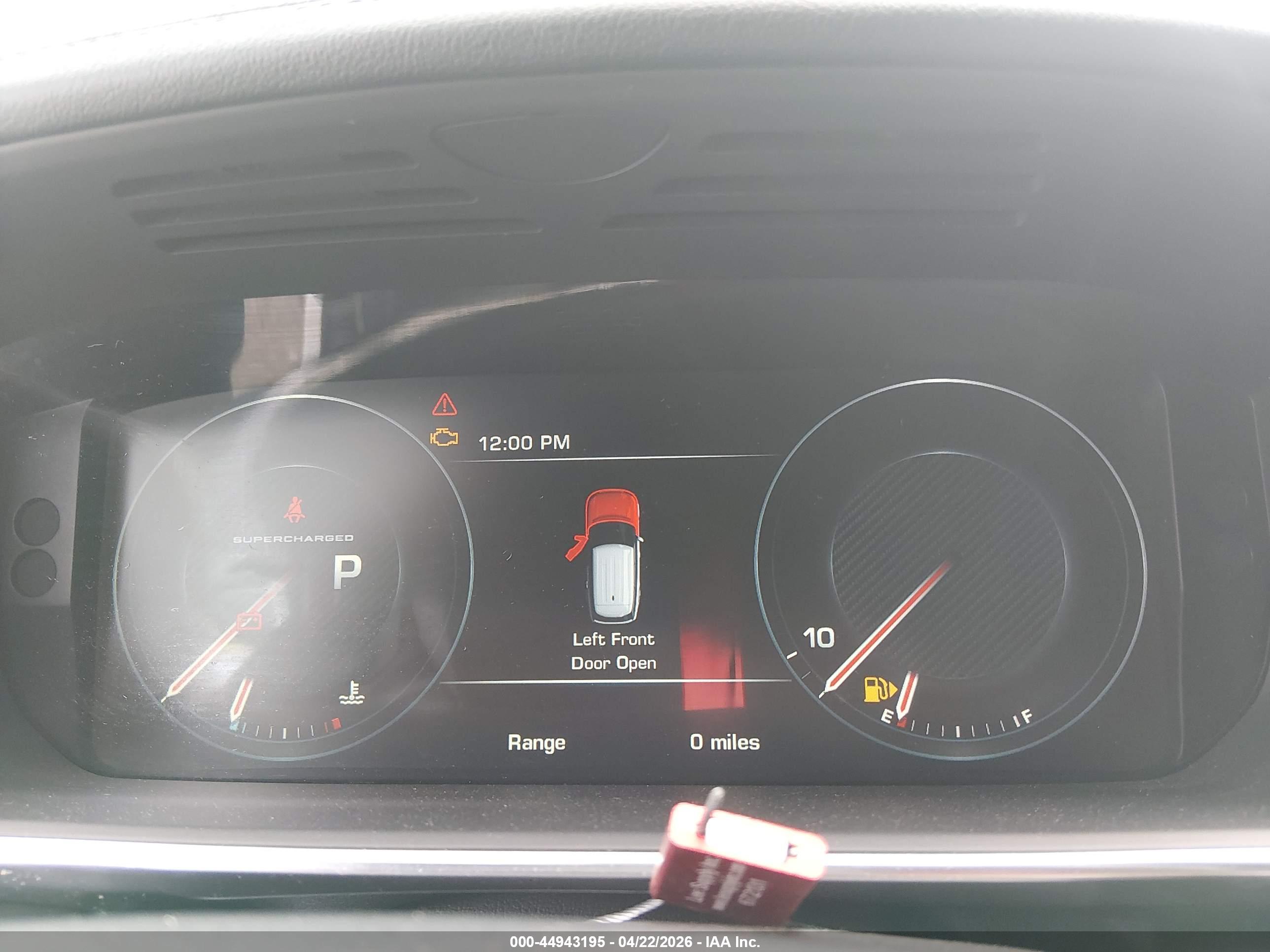 LAND ROVER image 7