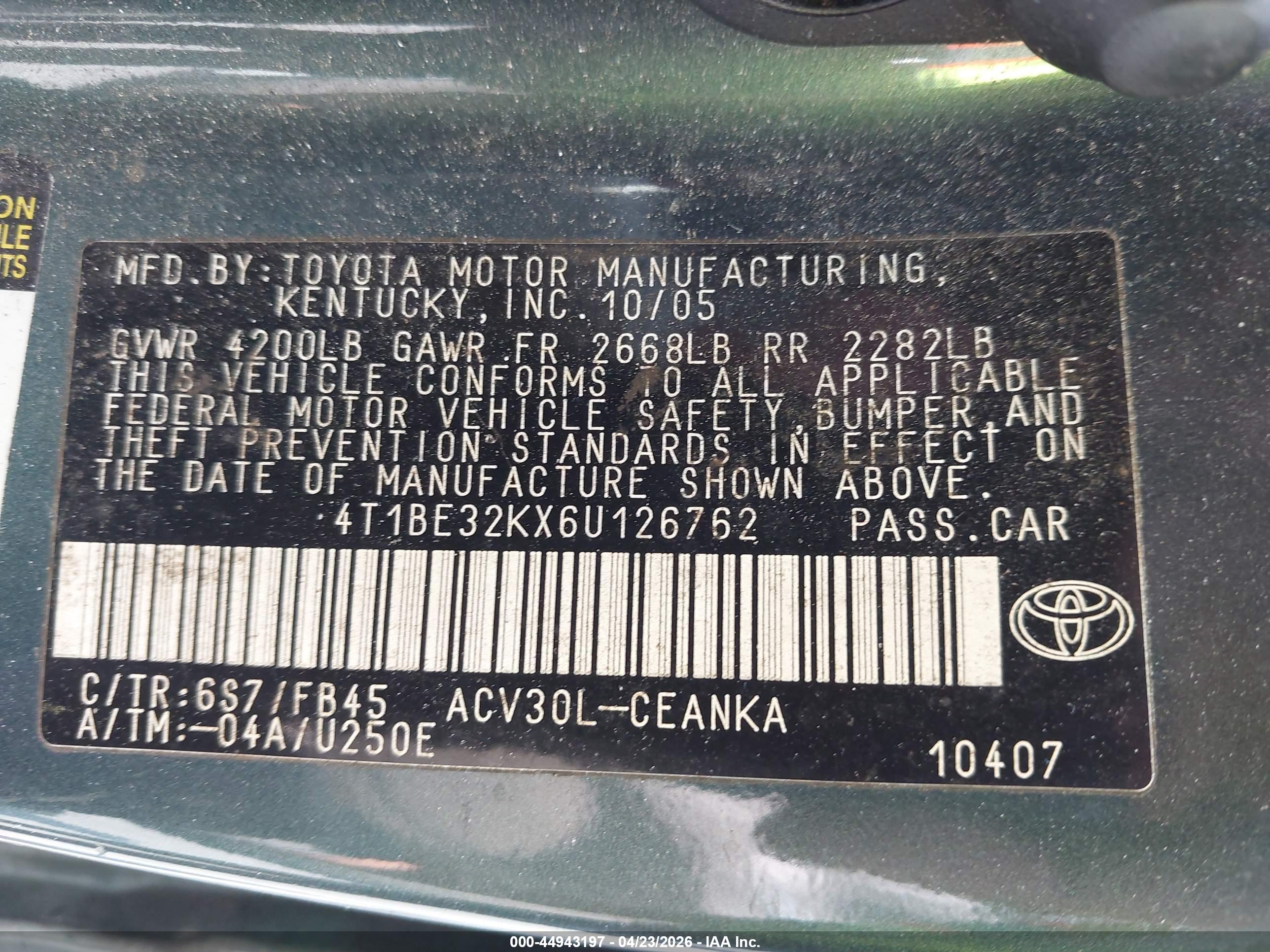 TOYOTA CAMRY image 9