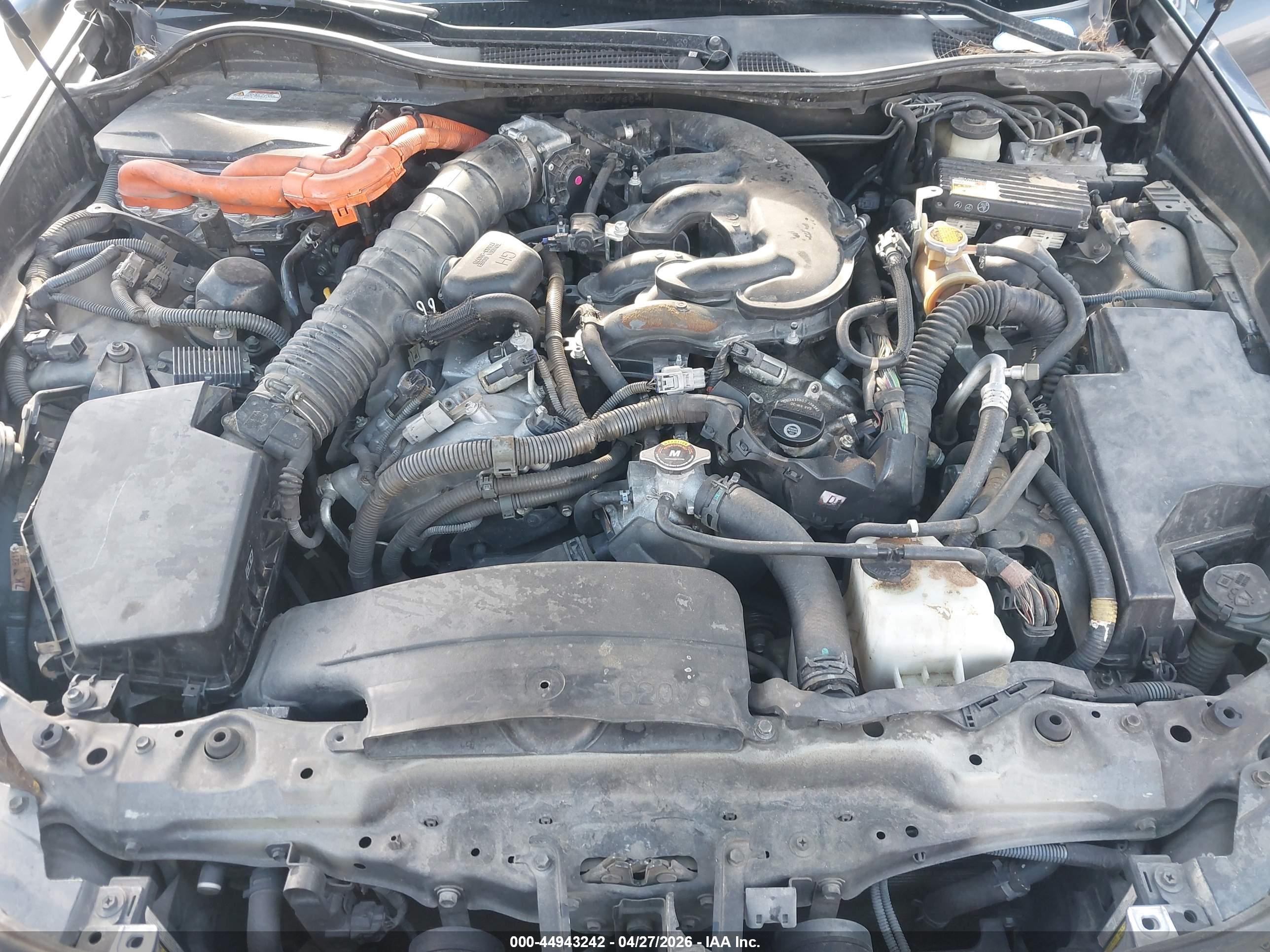 LEXUS GS image 10