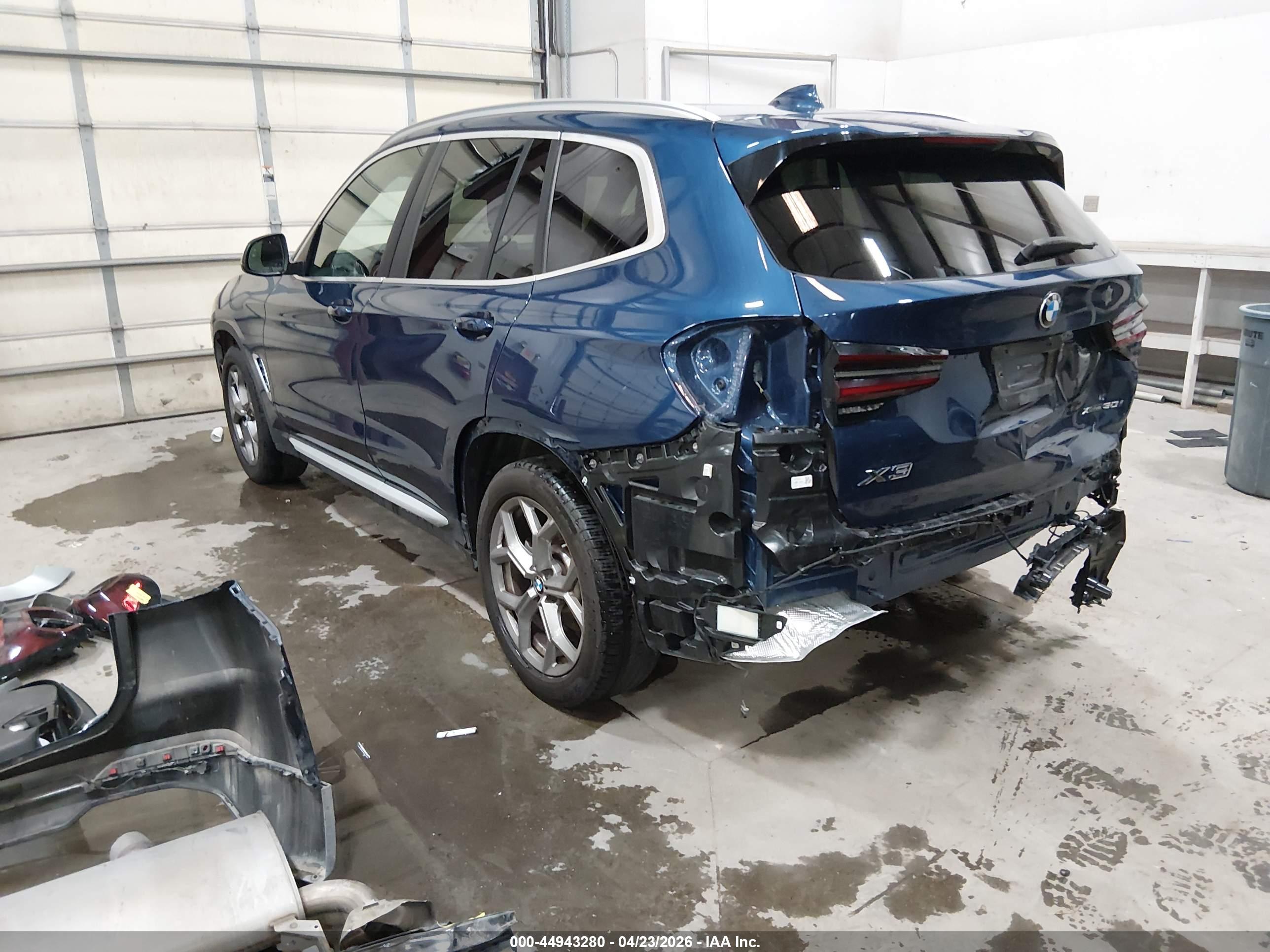 BMW X3 image 3