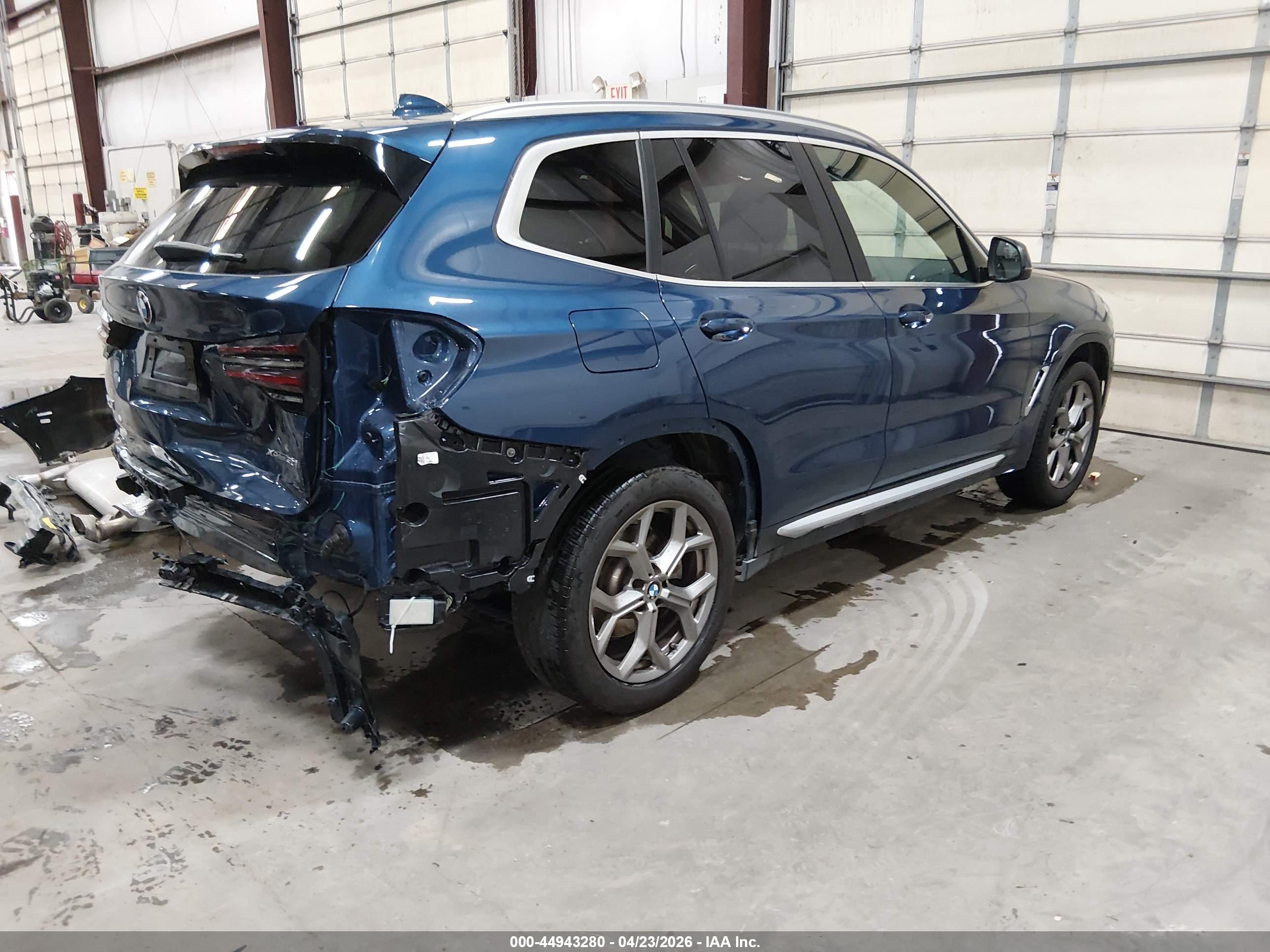 BMW X3 image 4