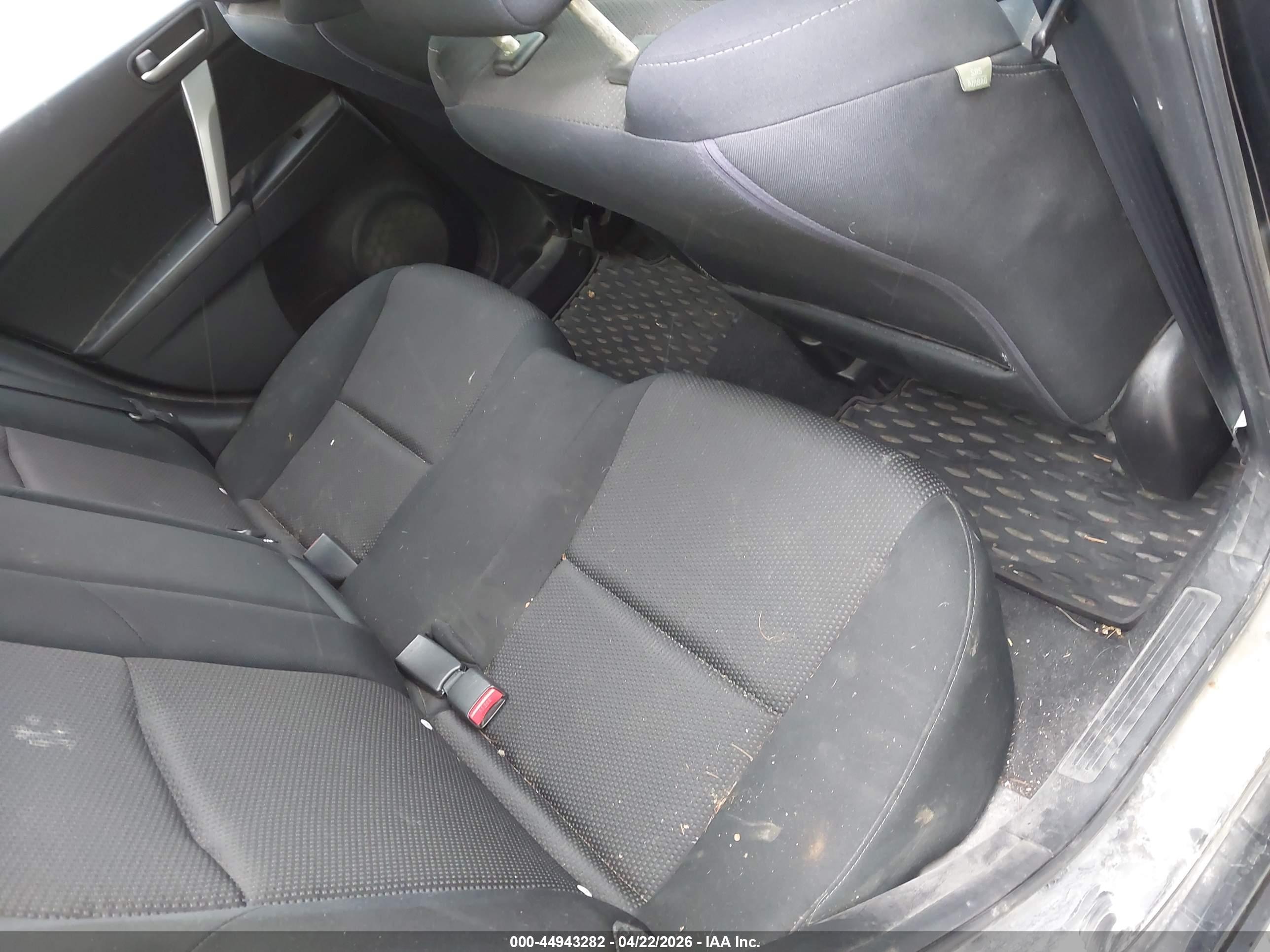 MAZDA MAZDA3 image 8