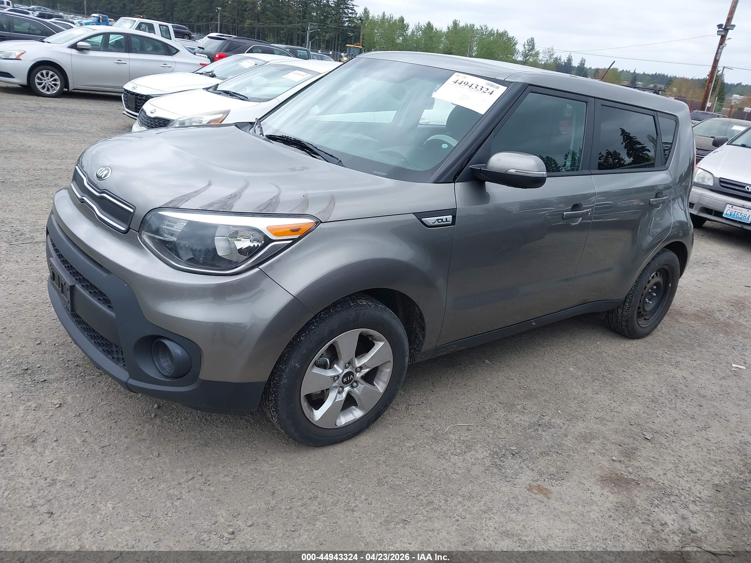 KIA SOUL image 2