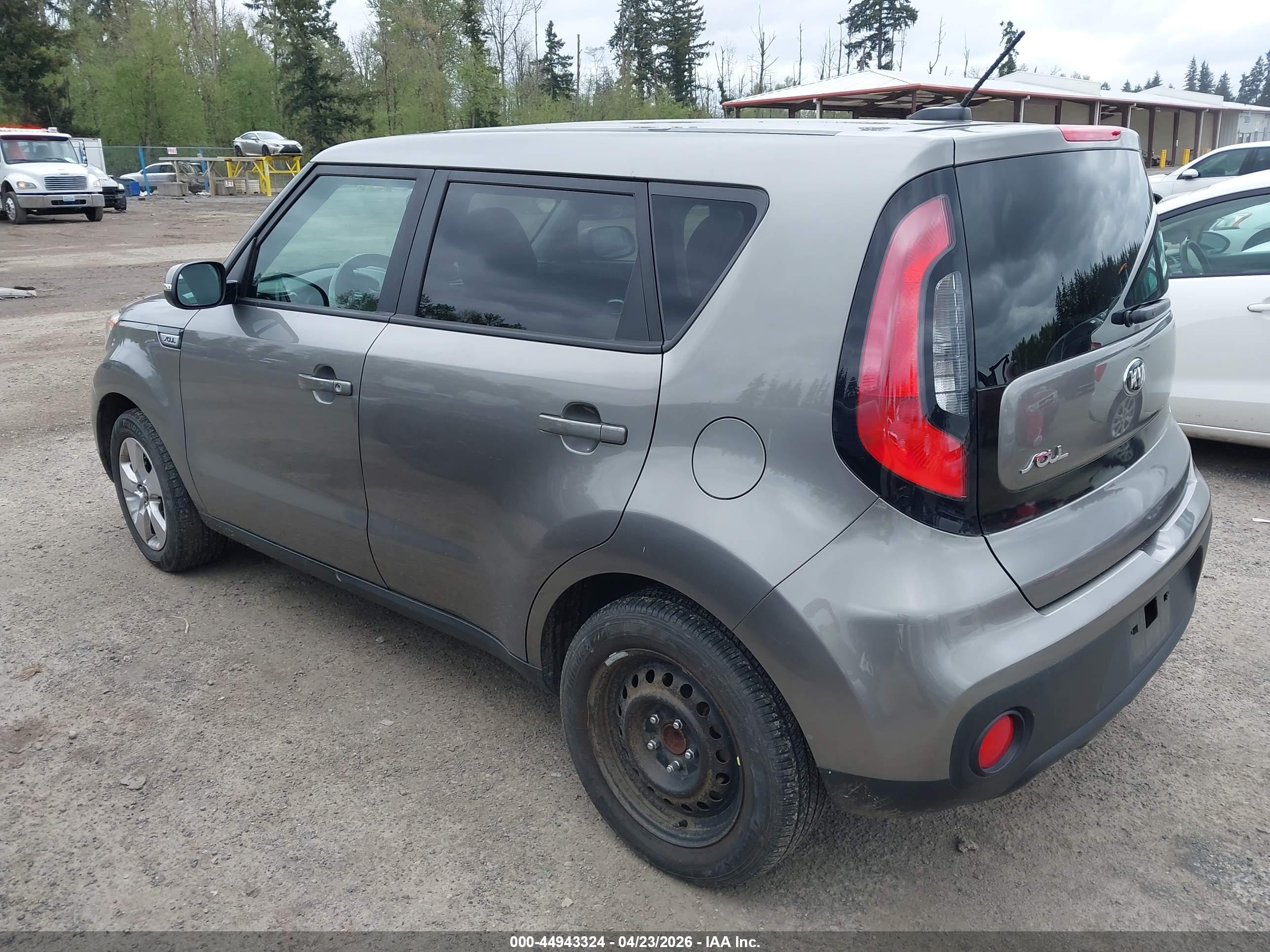 KIA SOUL image 3