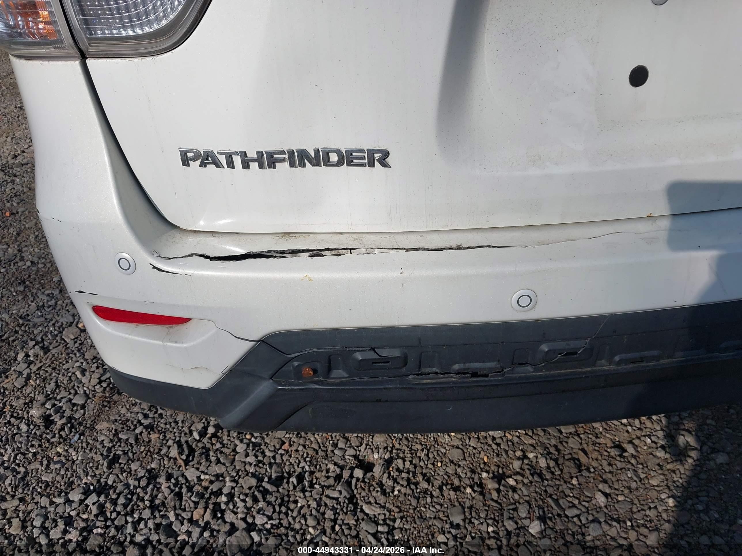 NISSAN PATHFINDER image 6