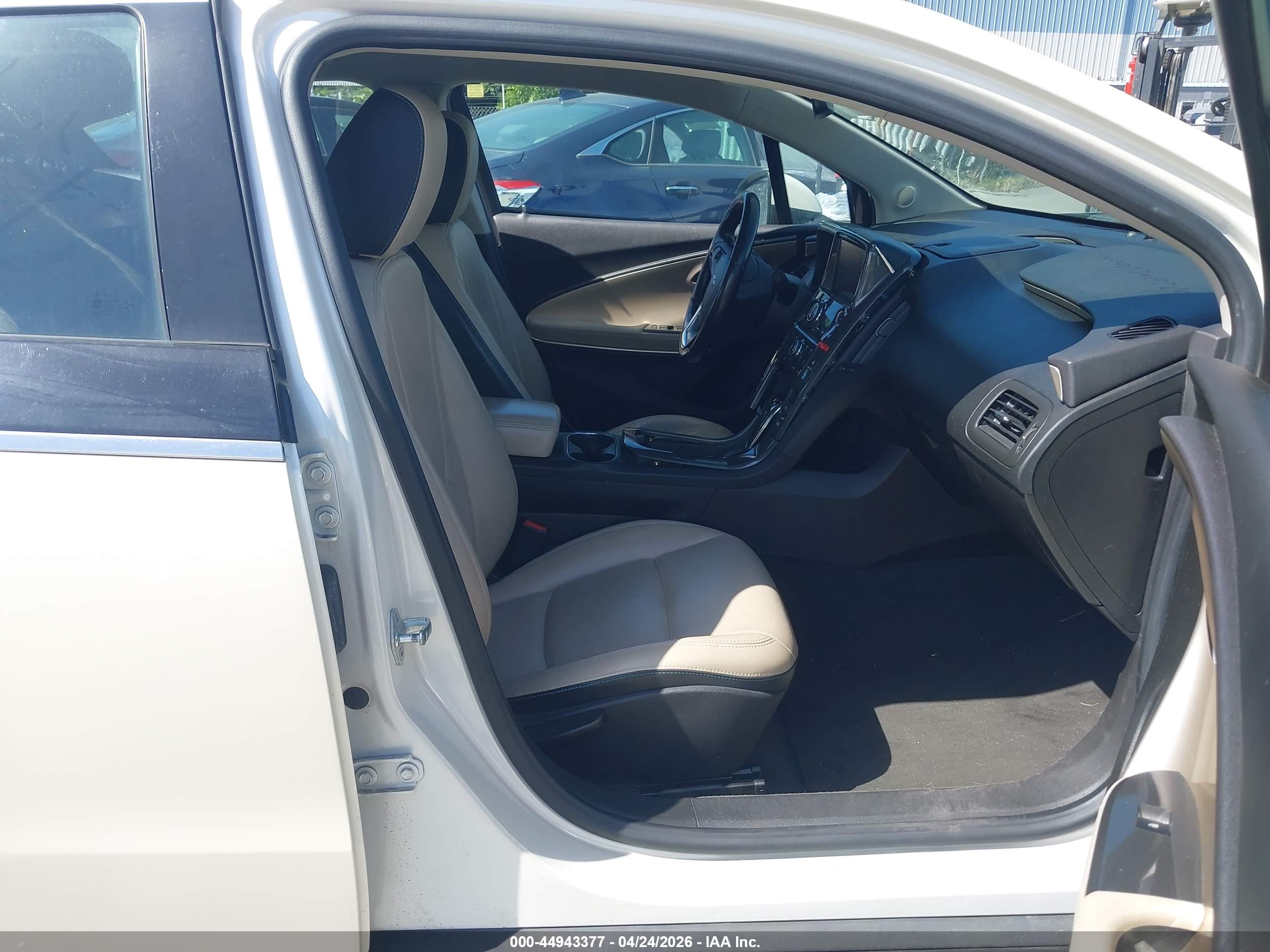 CHEVROLET VOLT image 5