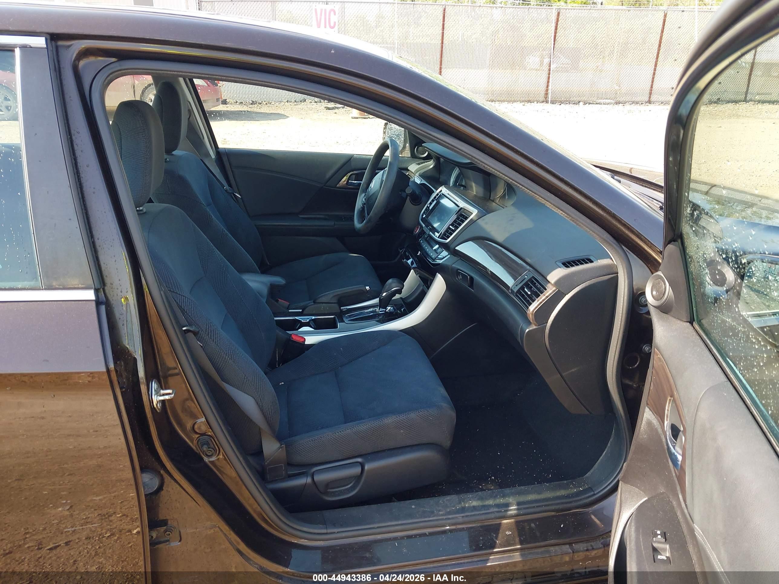 HONDA ACCORD image 5