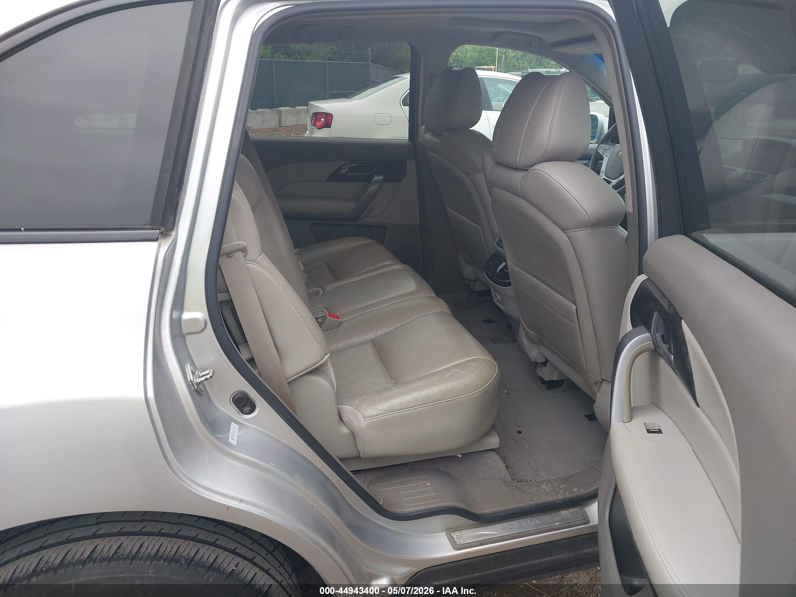 ACURA MDX image 8