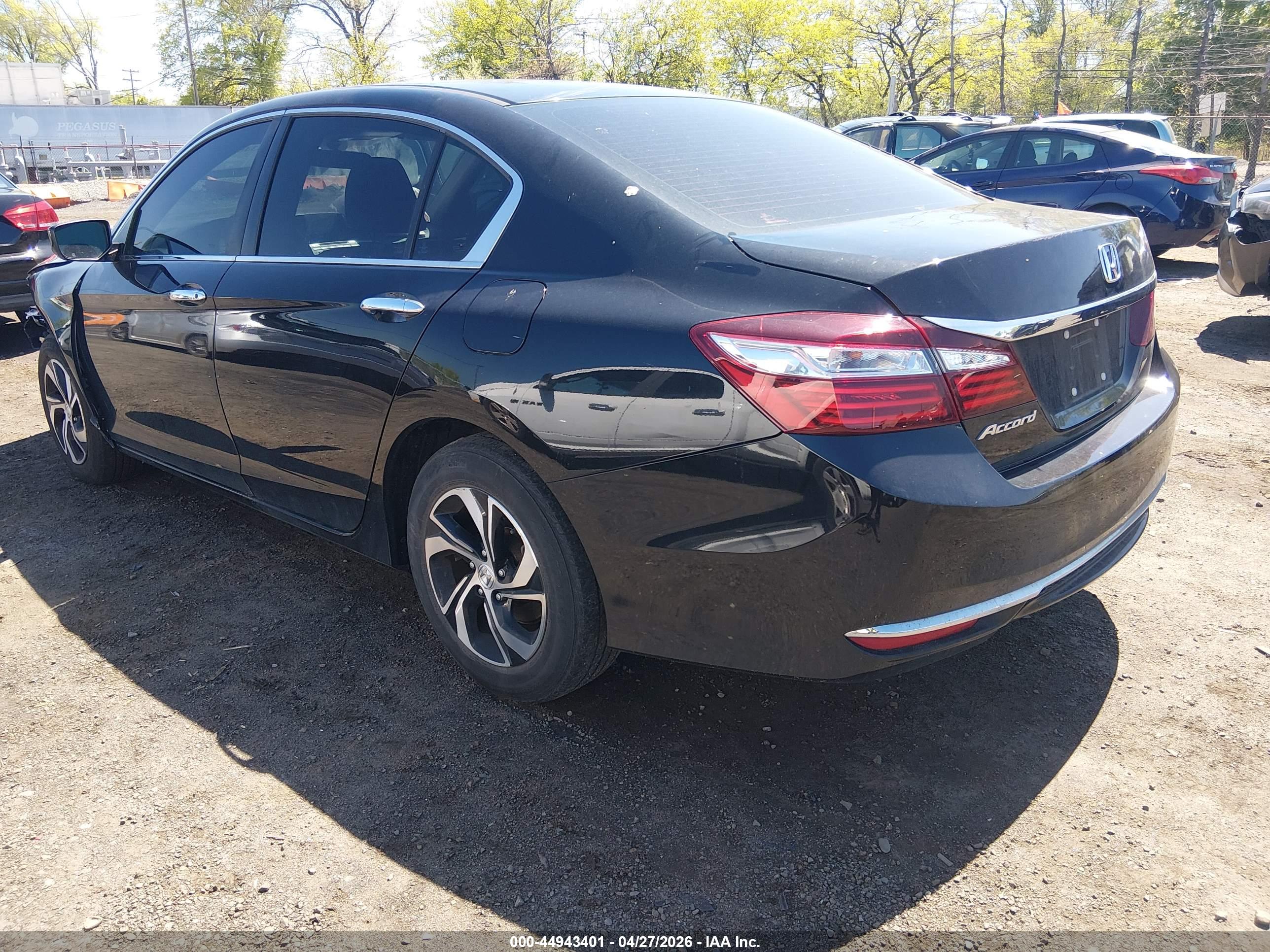 HONDA ACCORD image 3