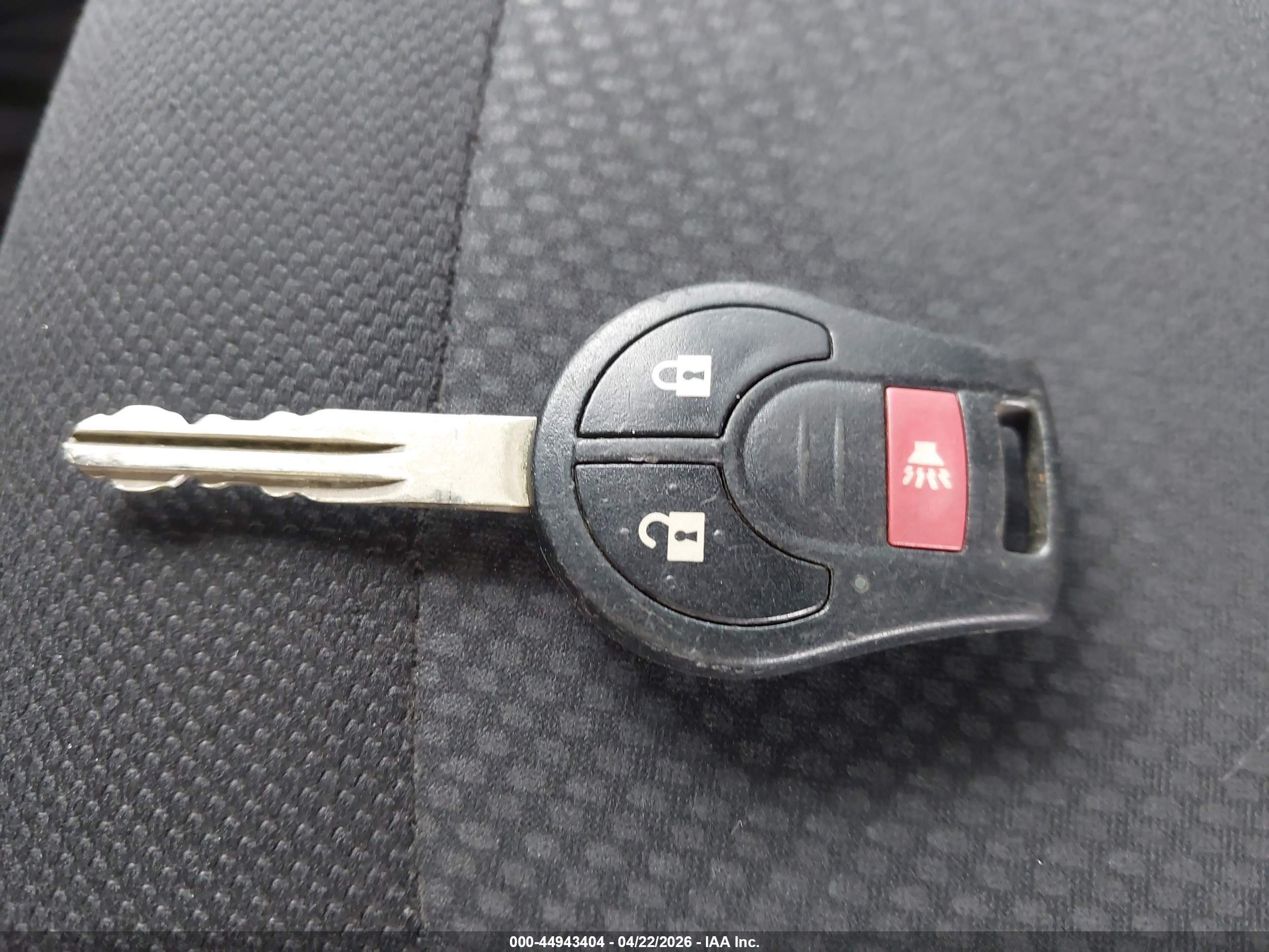 NISSAN ROGUE image 11