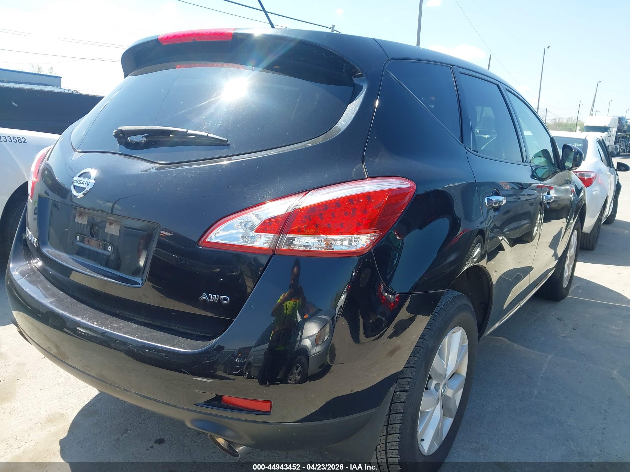 NISSAN MURANO image 4