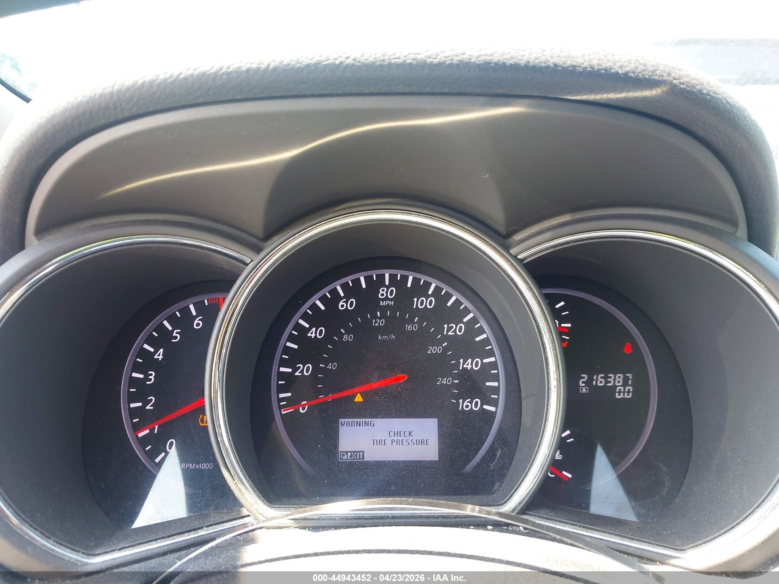 NISSAN MURANO image 7
