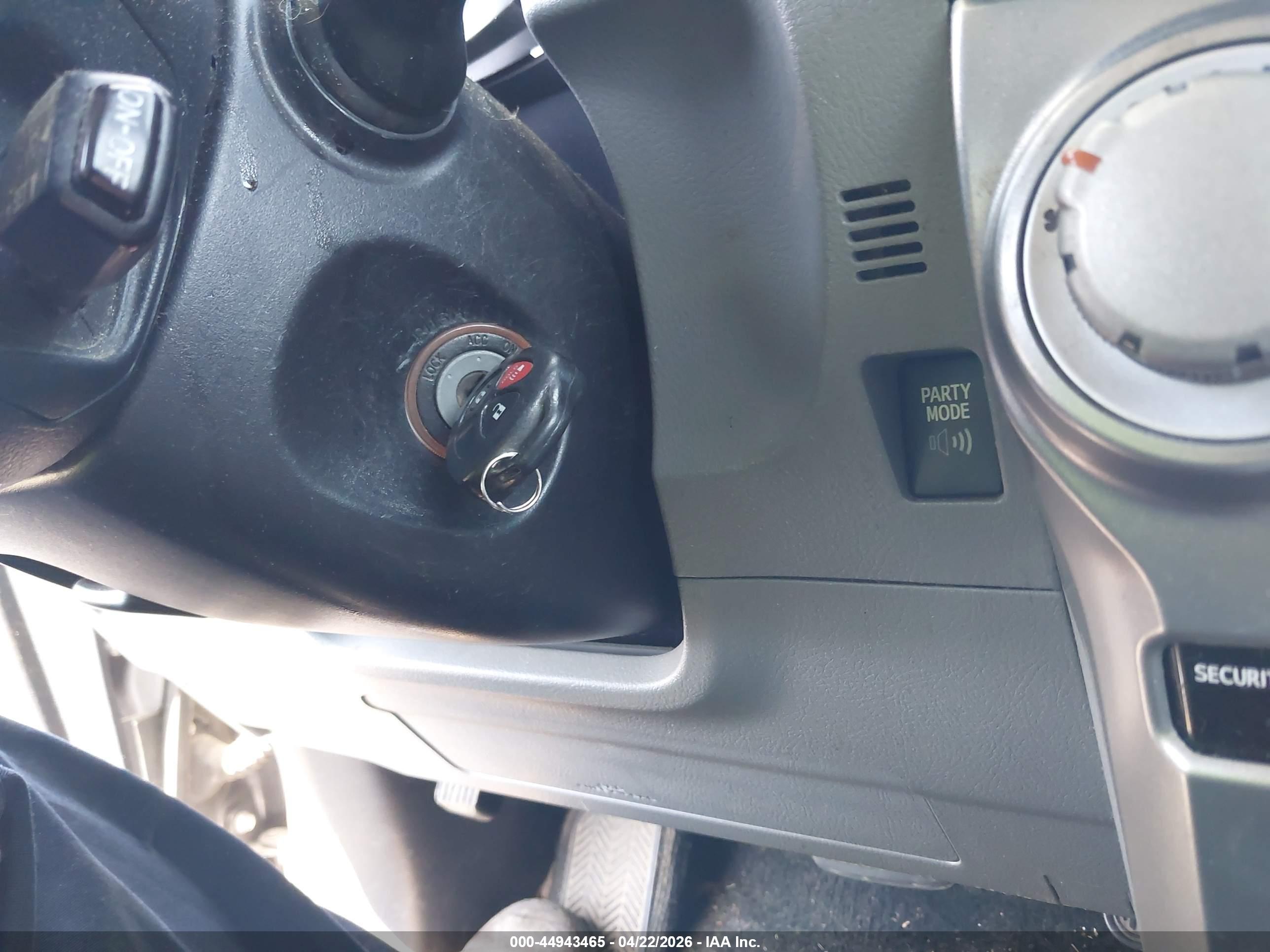 TOYOTA 4RUNNER image 11