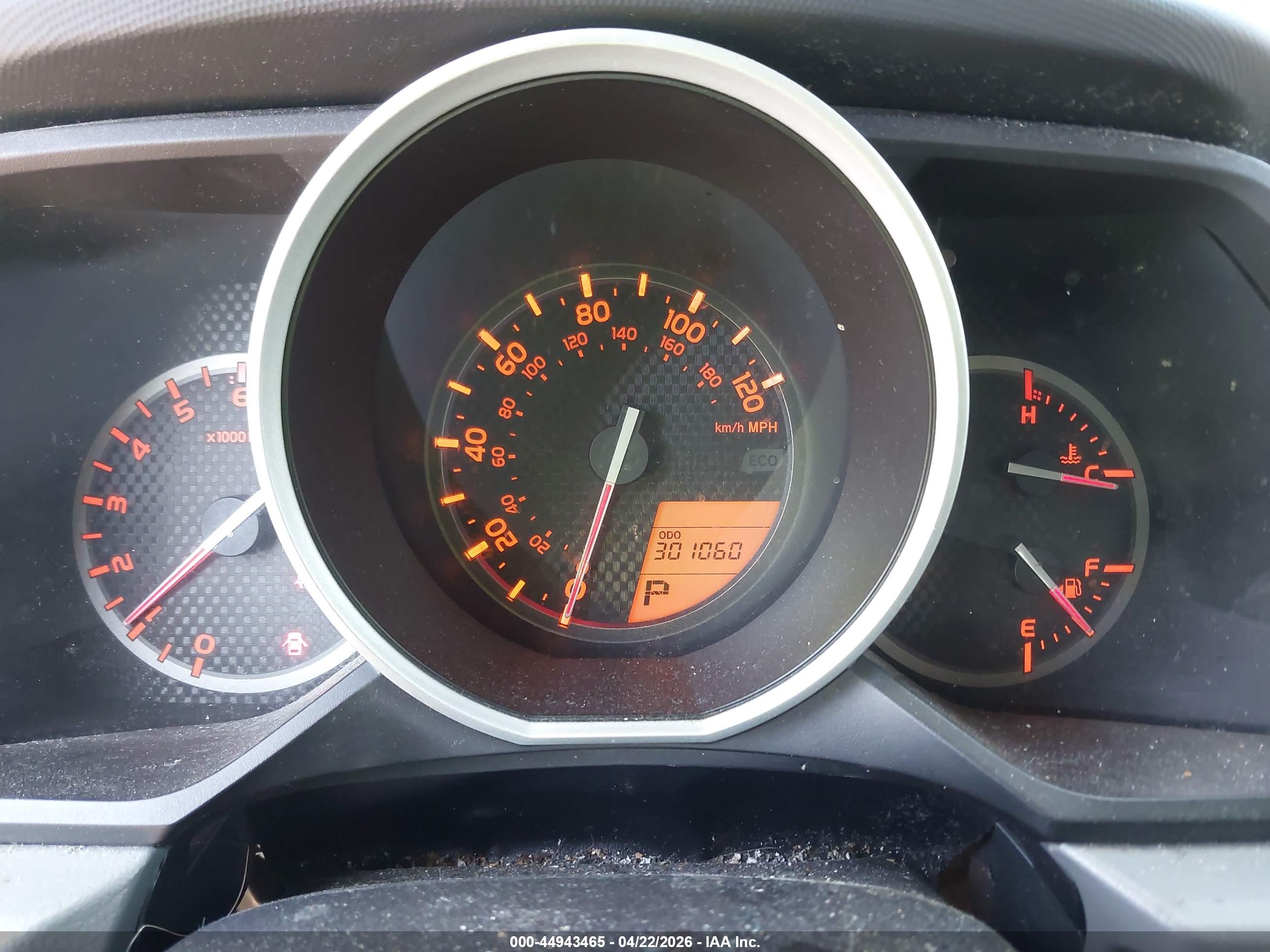 TOYOTA 4RUNNER image 7