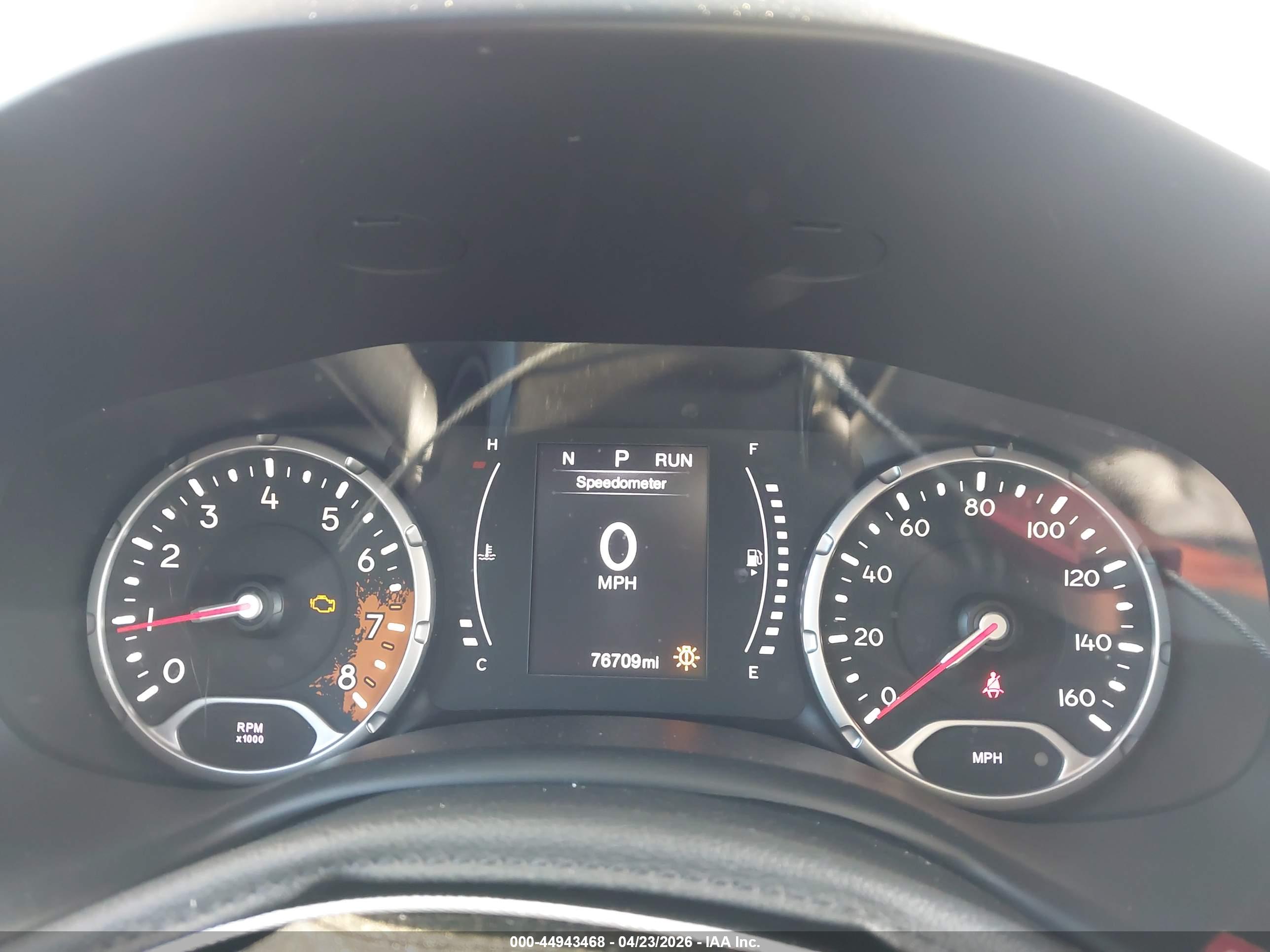 JEEP RENEGADE image 7
