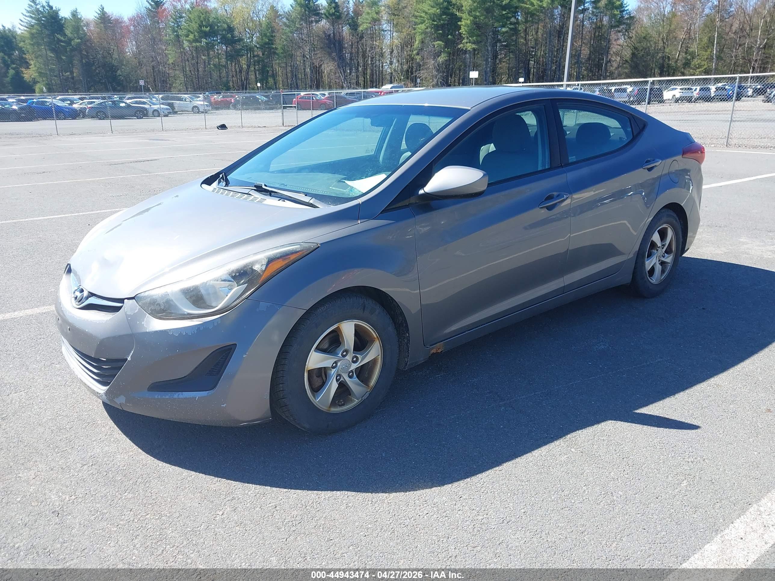 HYUNDAI ELANTRA image 2