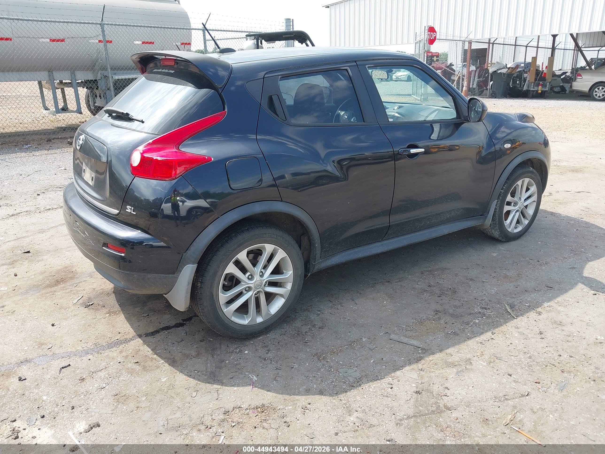 NISSAN JUKE image 4