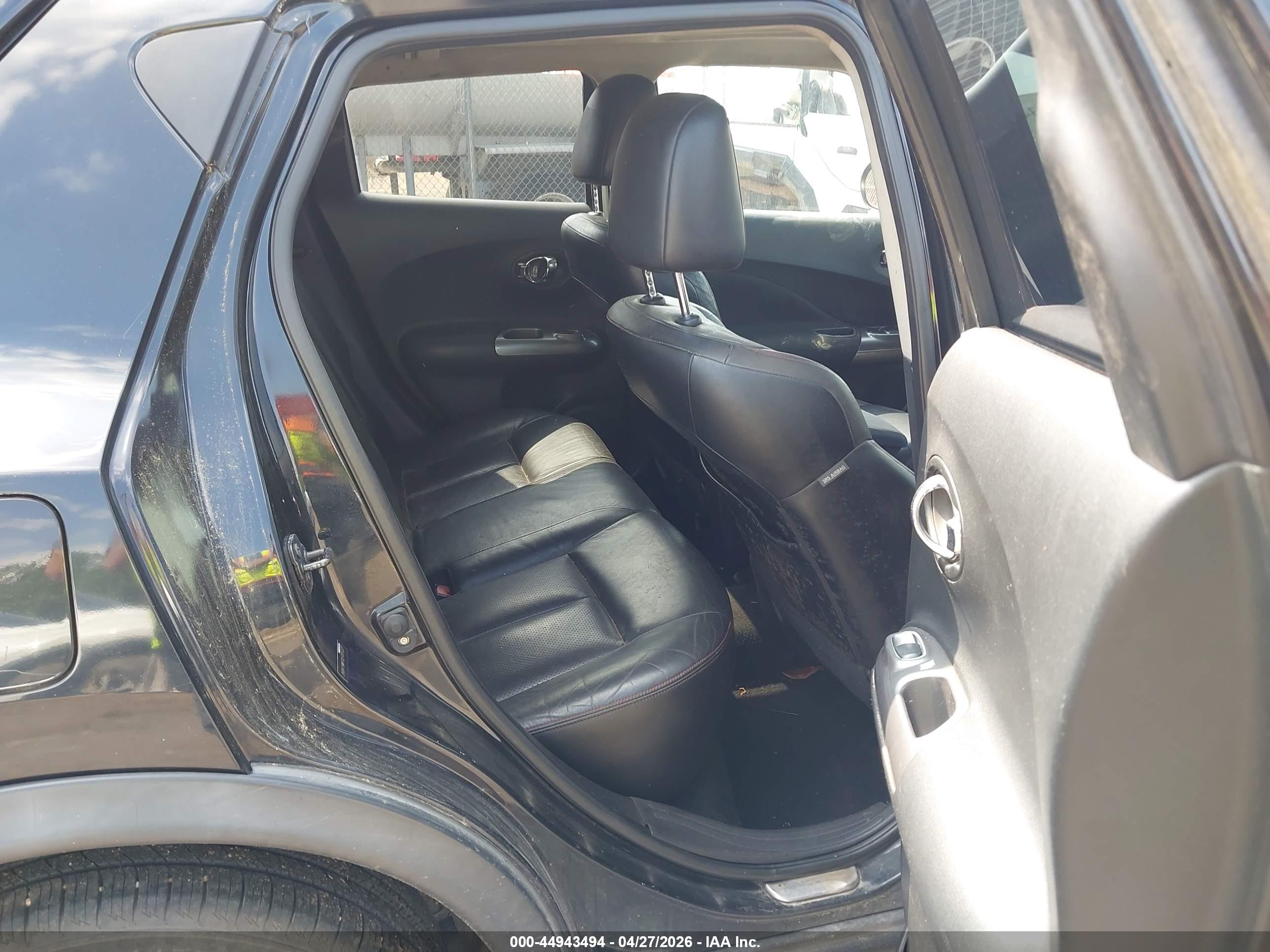 NISSAN JUKE image 8