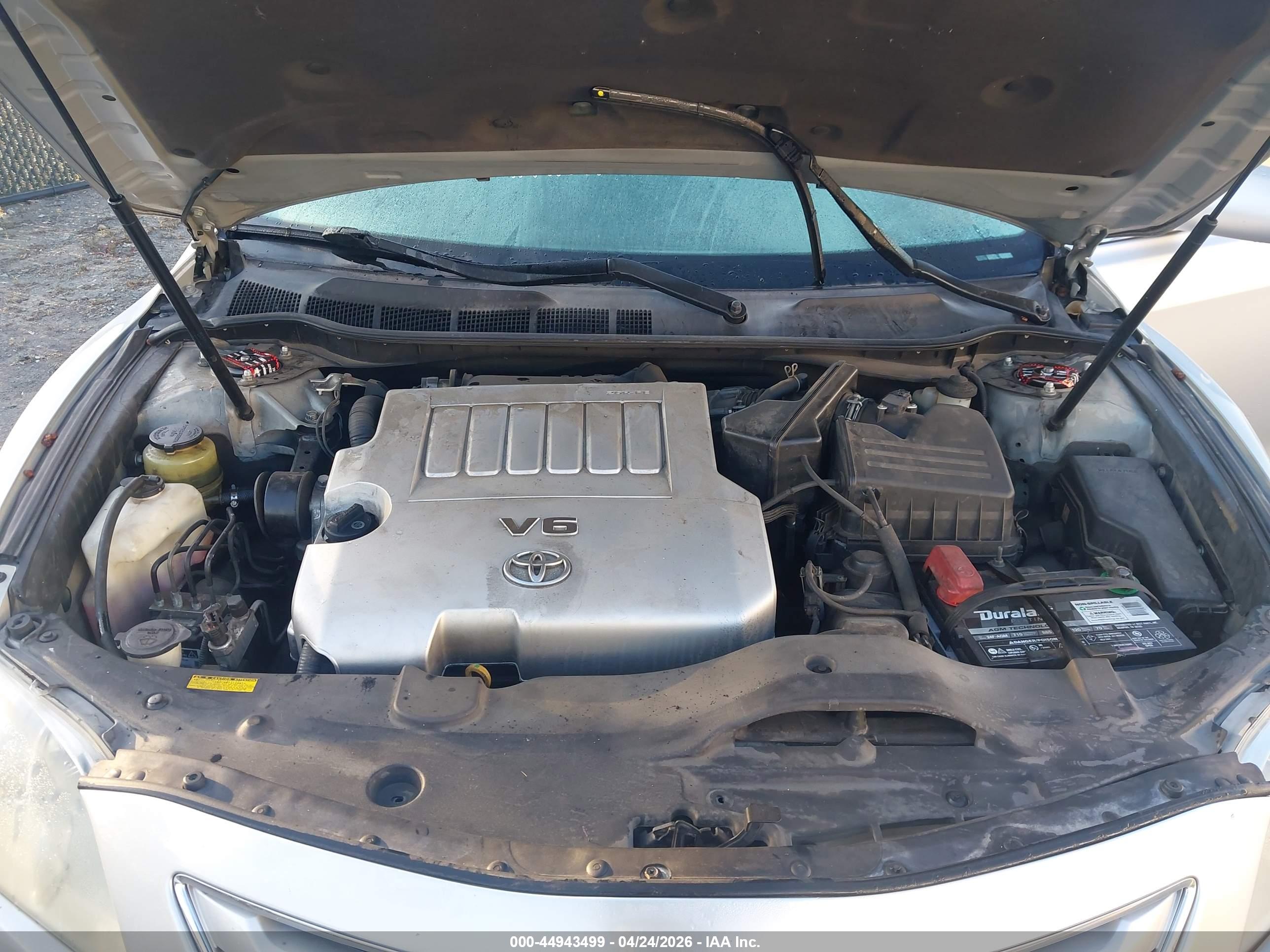 TOYOTA CAMRY image 10