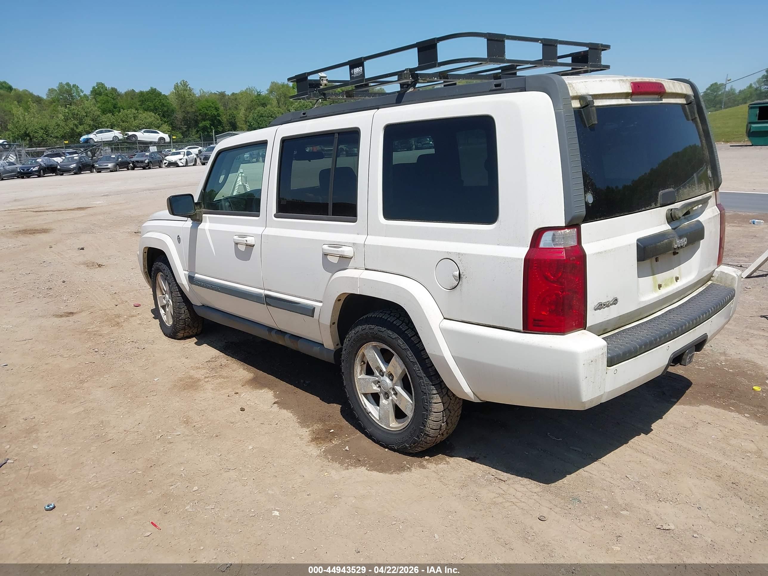 JEEP COMMANDER image 3