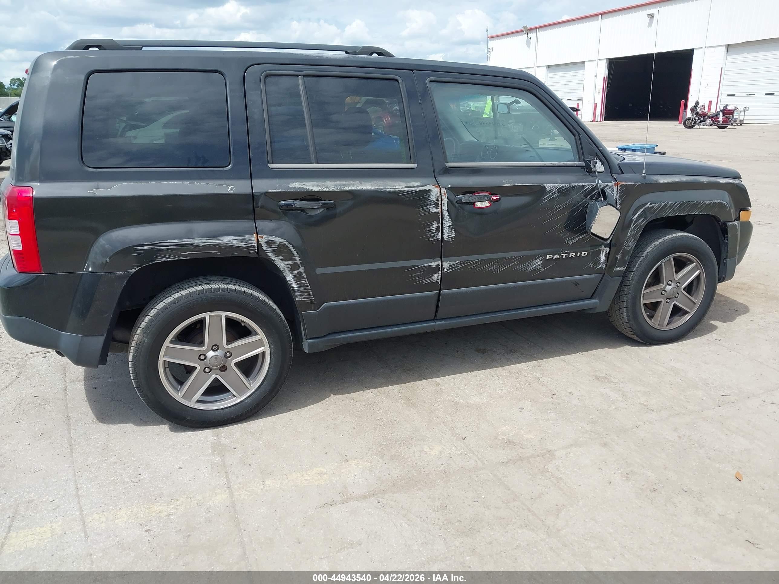 JEEP PATRIOT image 6