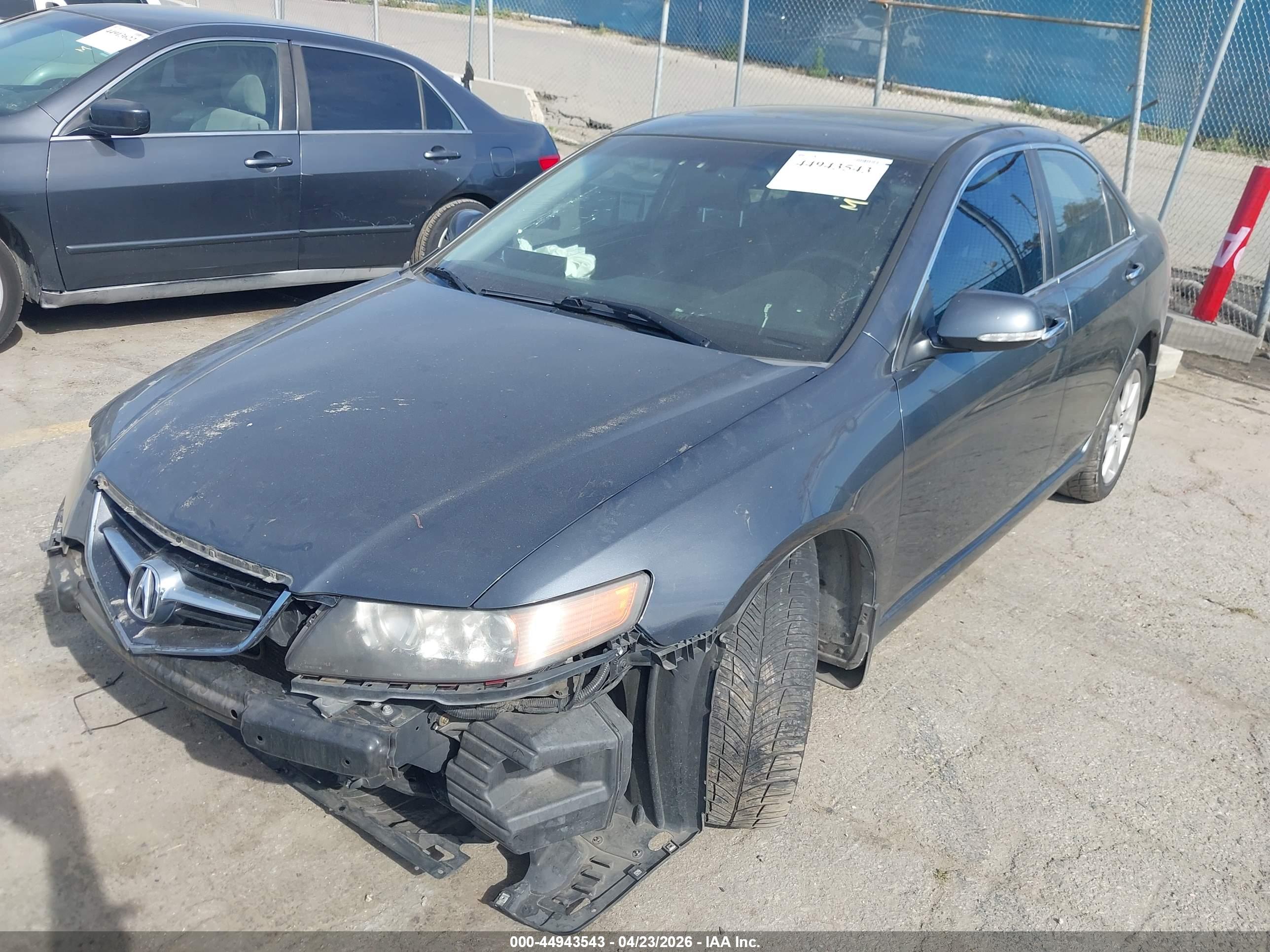 ACURA TSX image 2