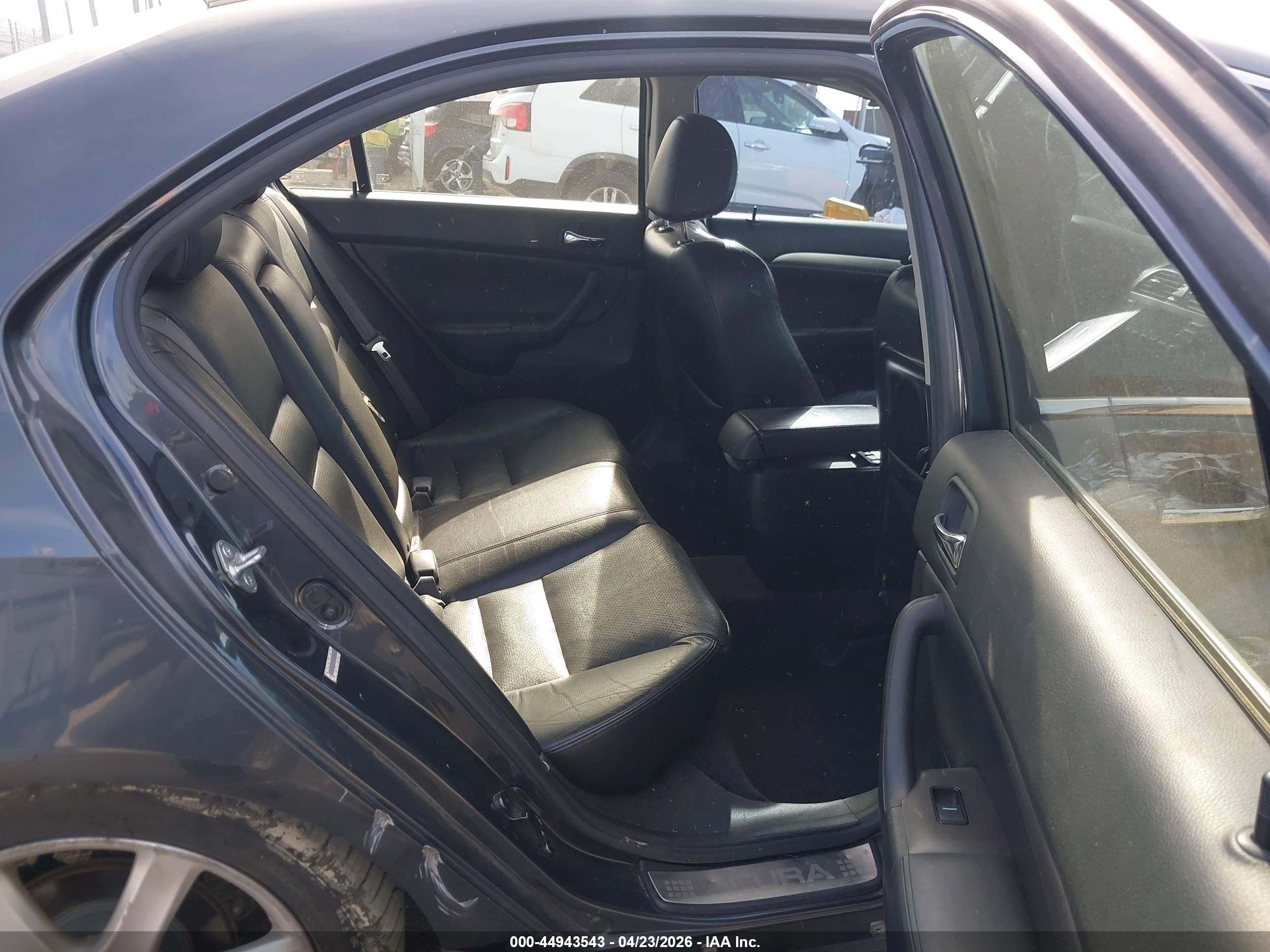 ACURA TSX image 8