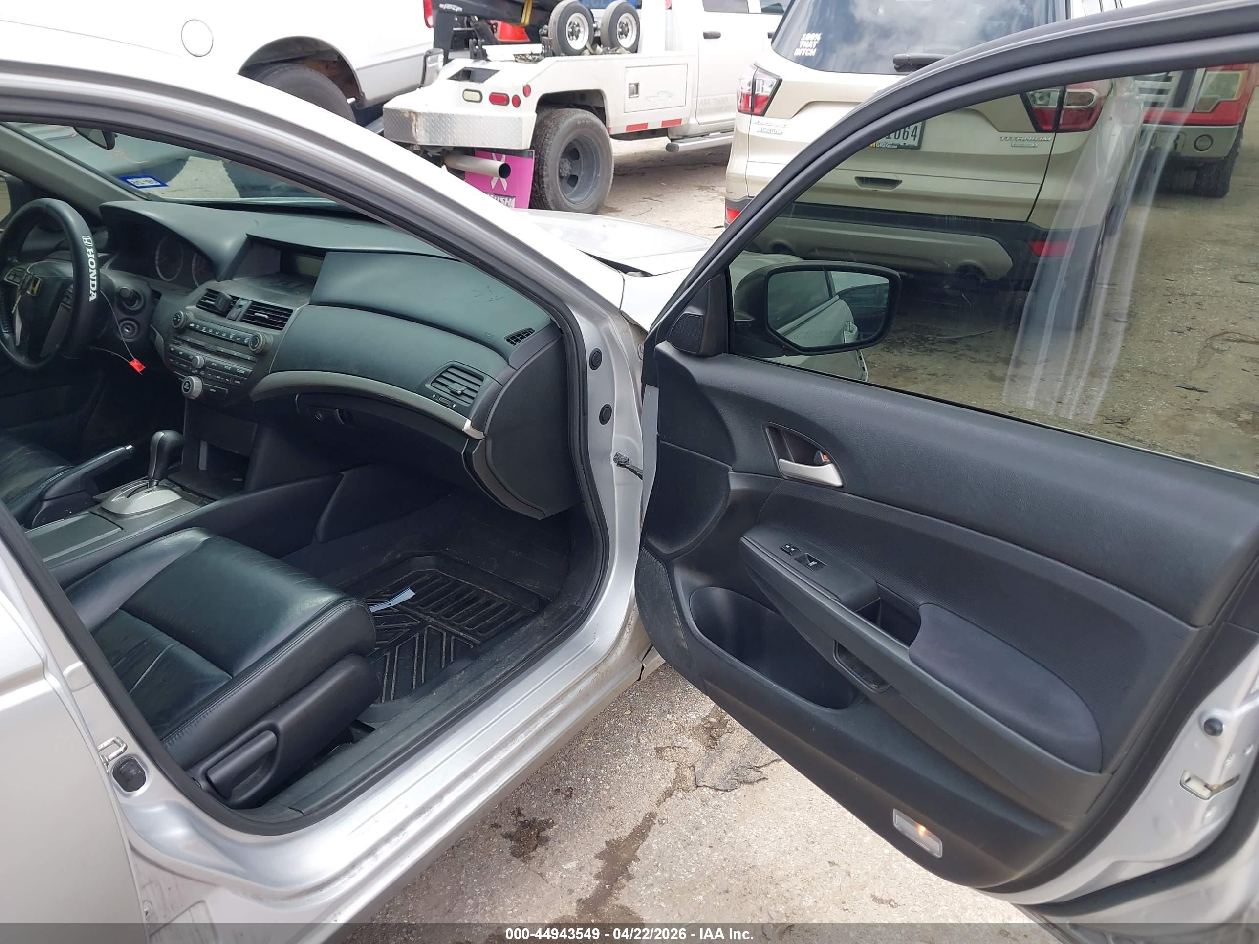 HONDA ACCORD image 5