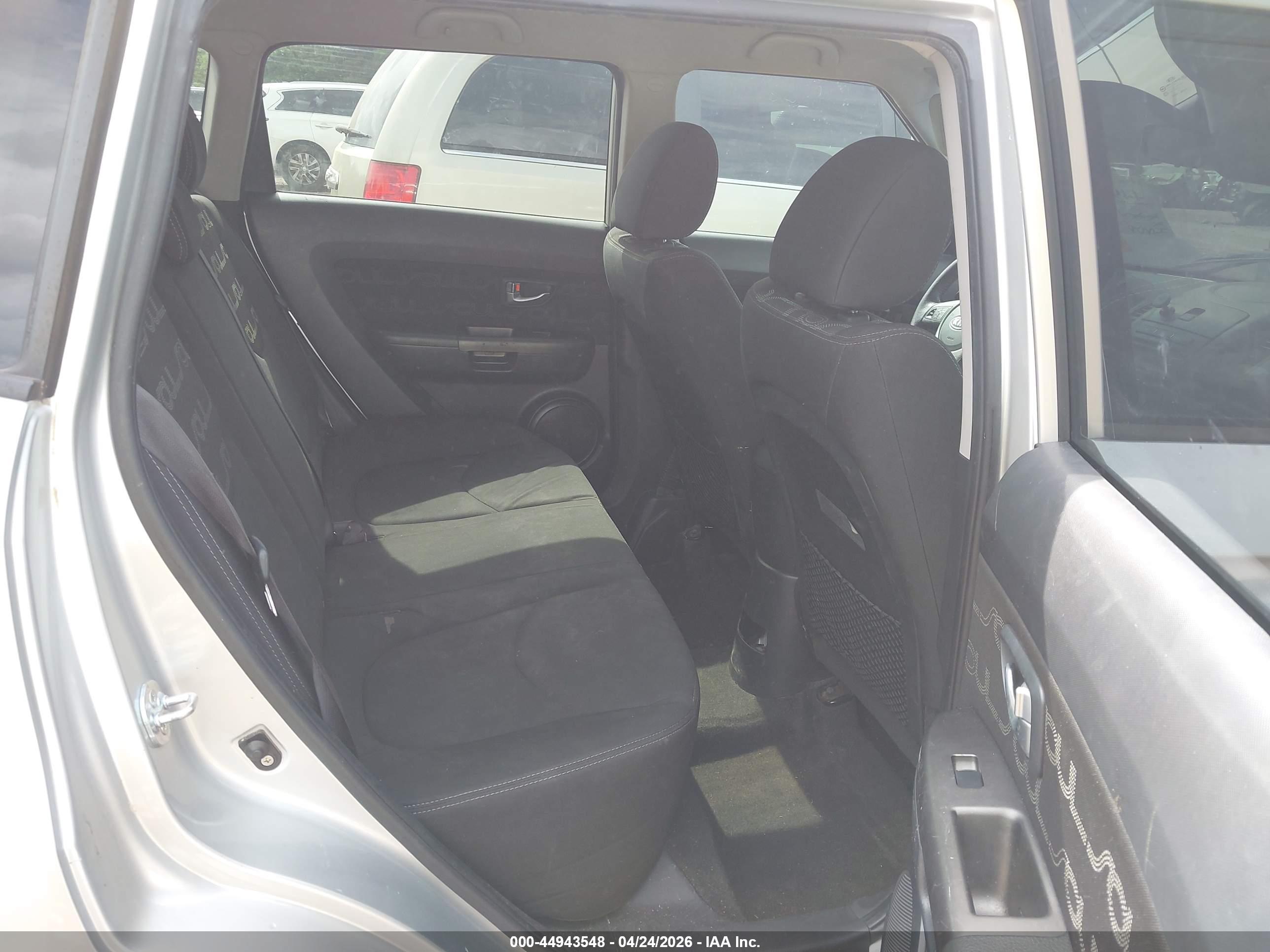 KIA SOUL image 8