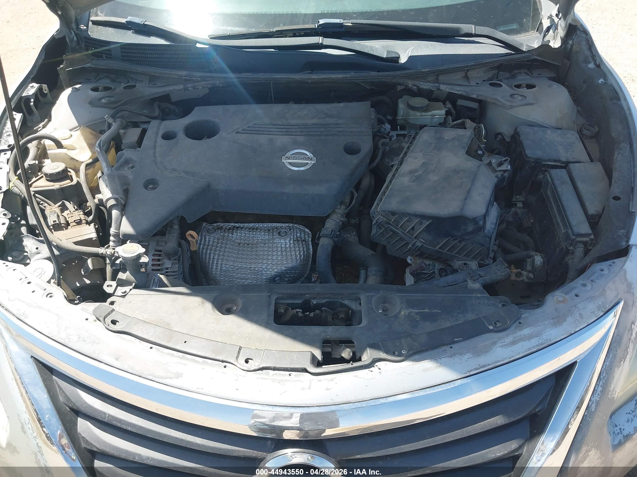 NISSAN ALTIMA image 10