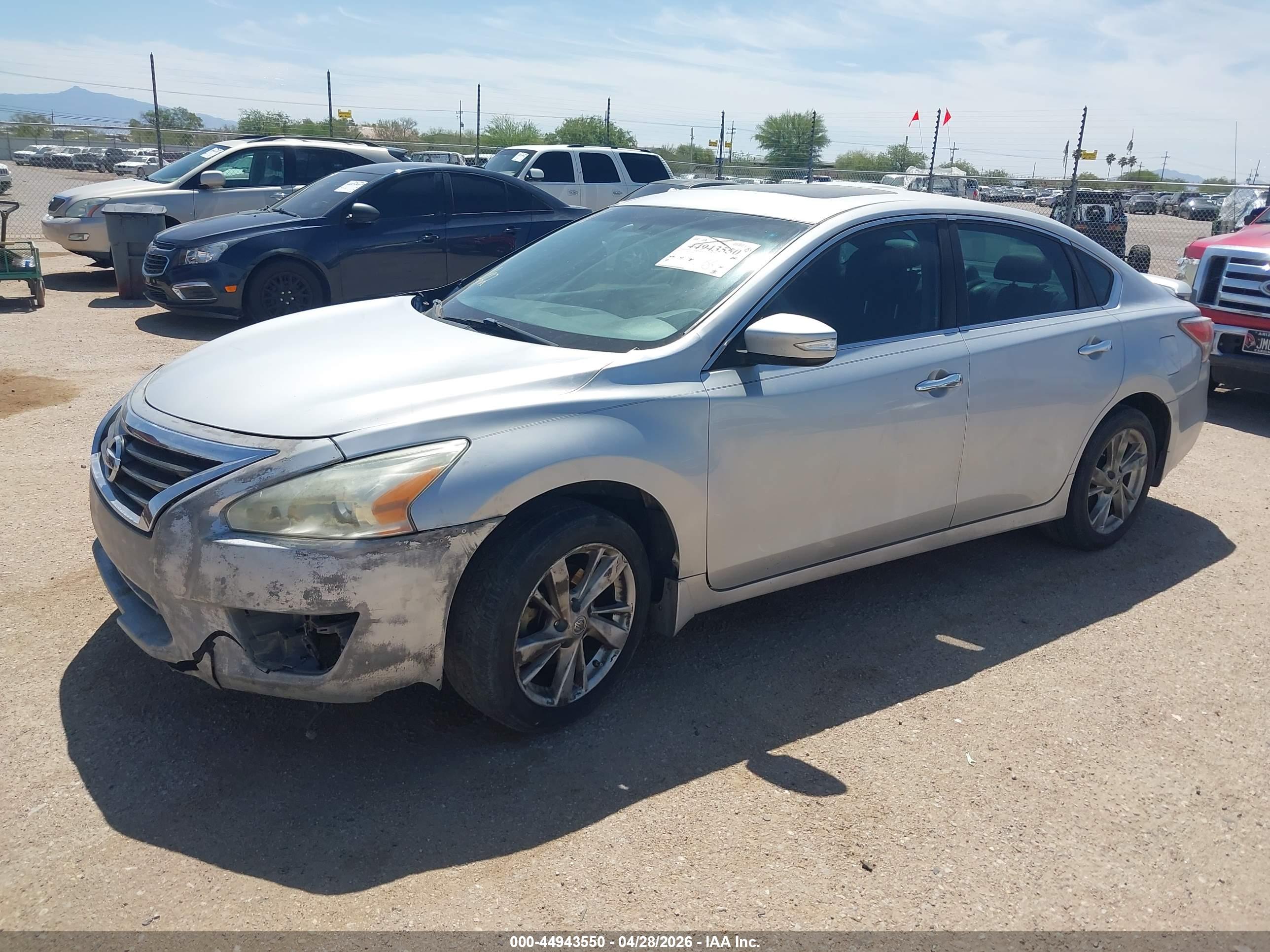 NISSAN ALTIMA image 2