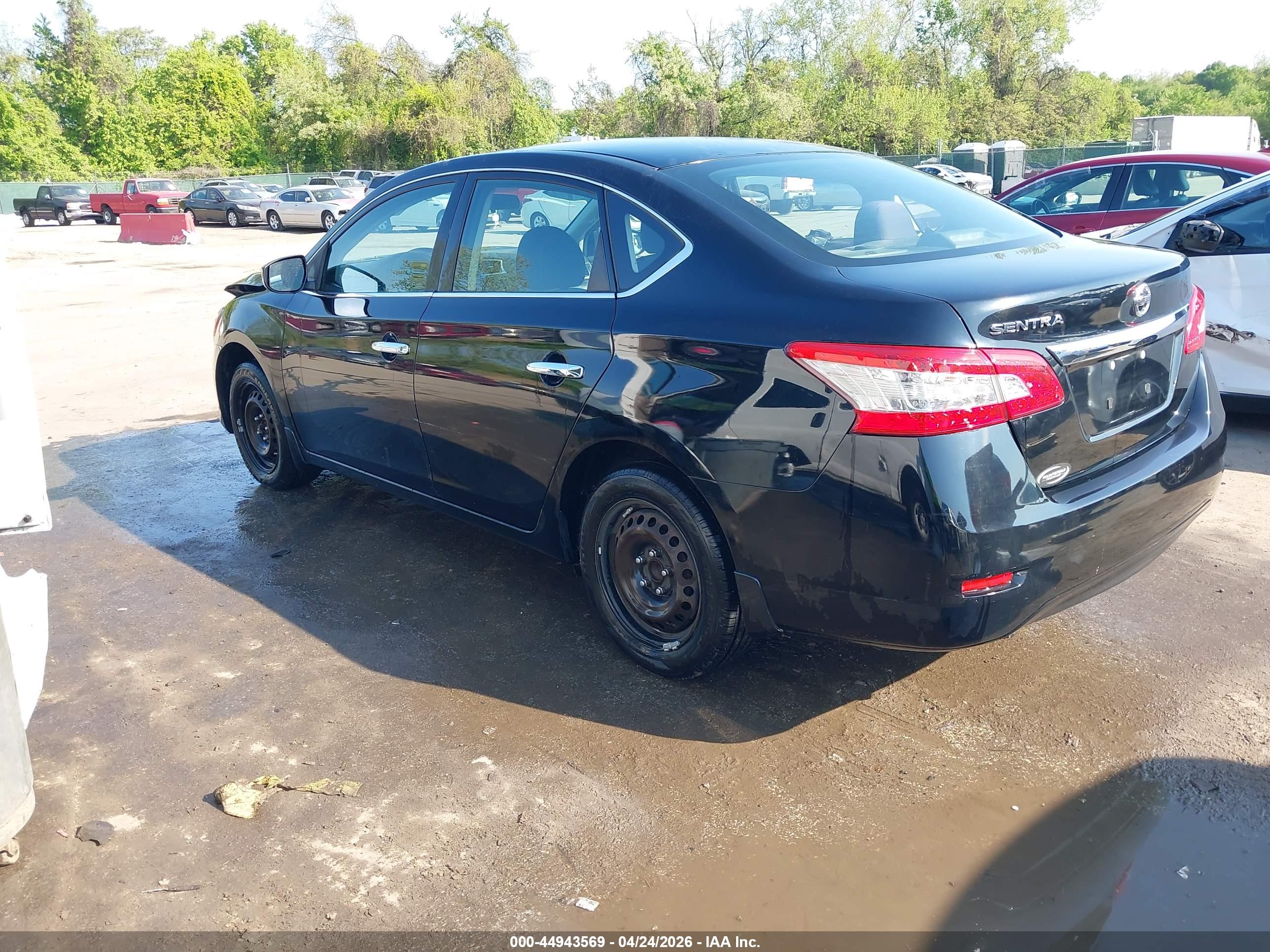 NISSAN SENTRA image 3