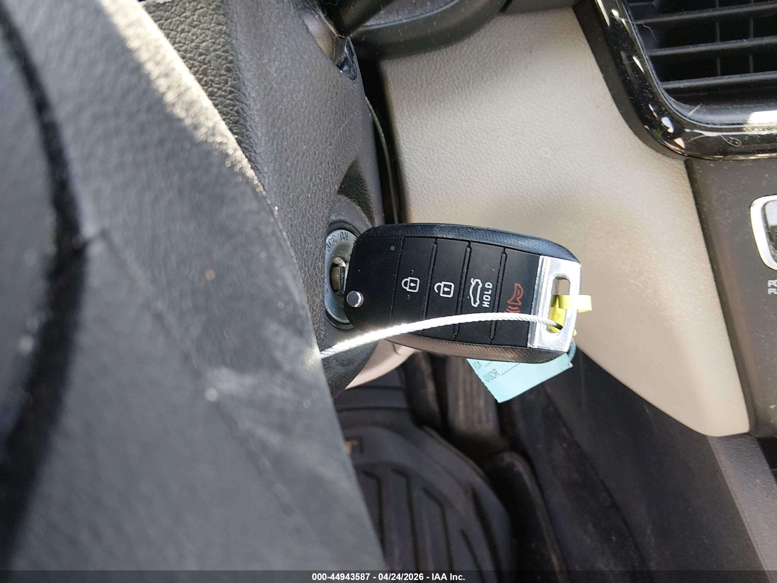 KIA OPTIMA image 11