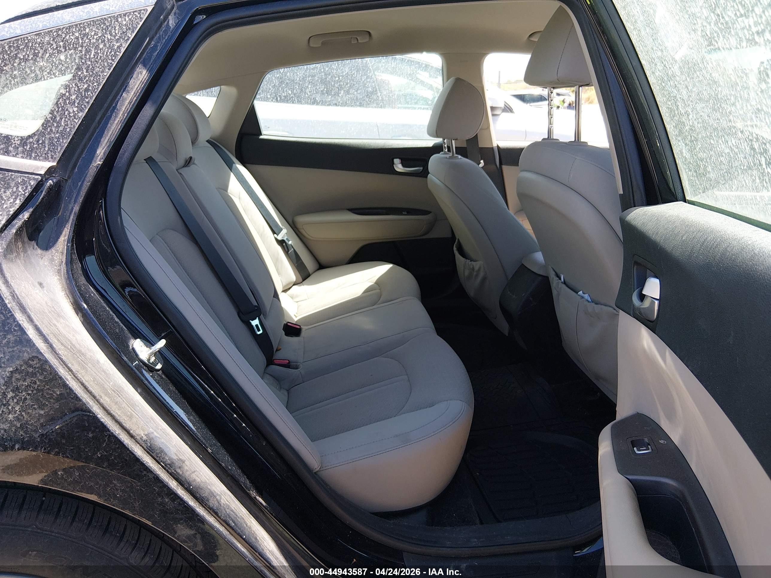 KIA OPTIMA image 8