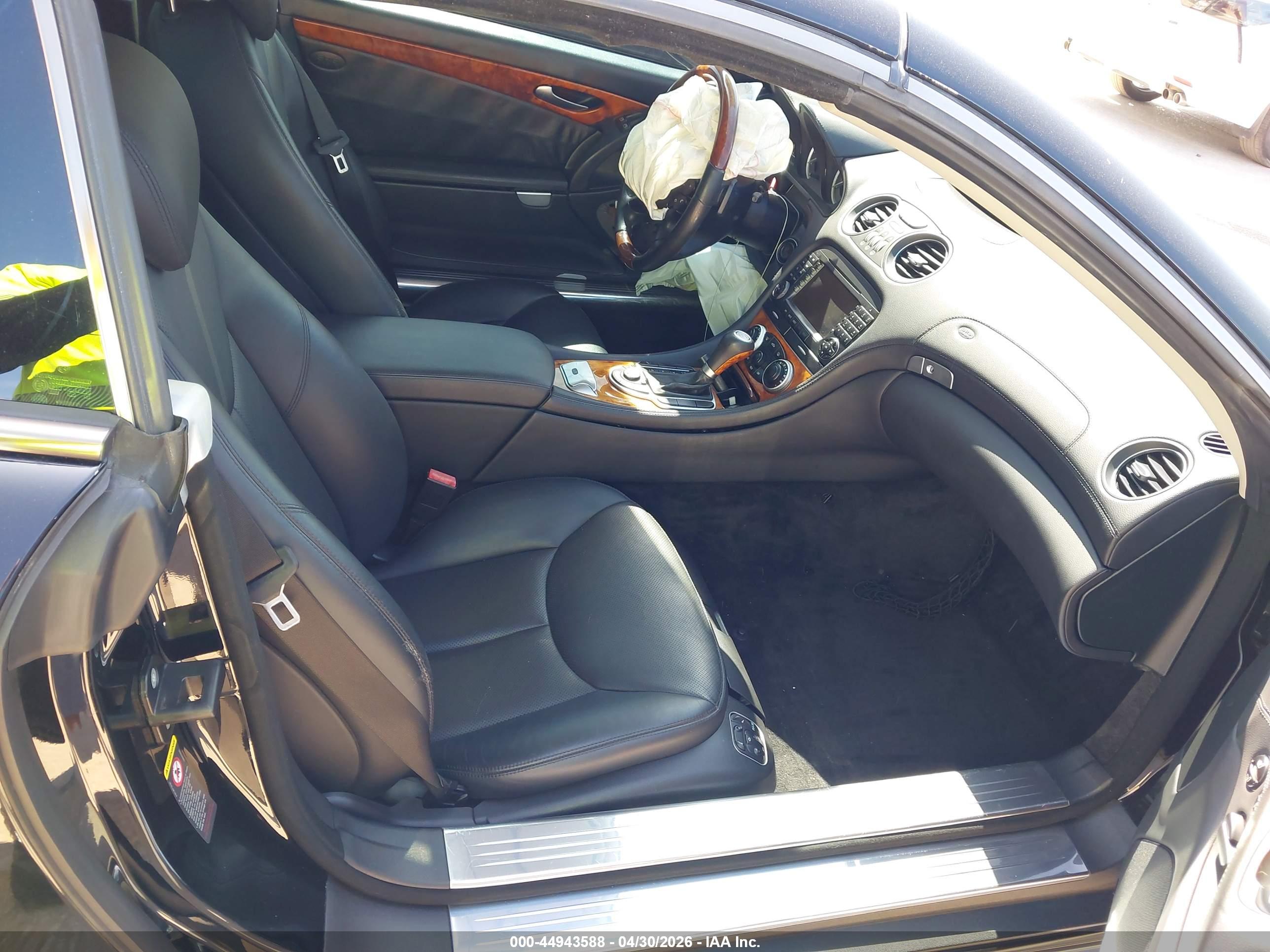 MERCEDES-BENZ SL image 5