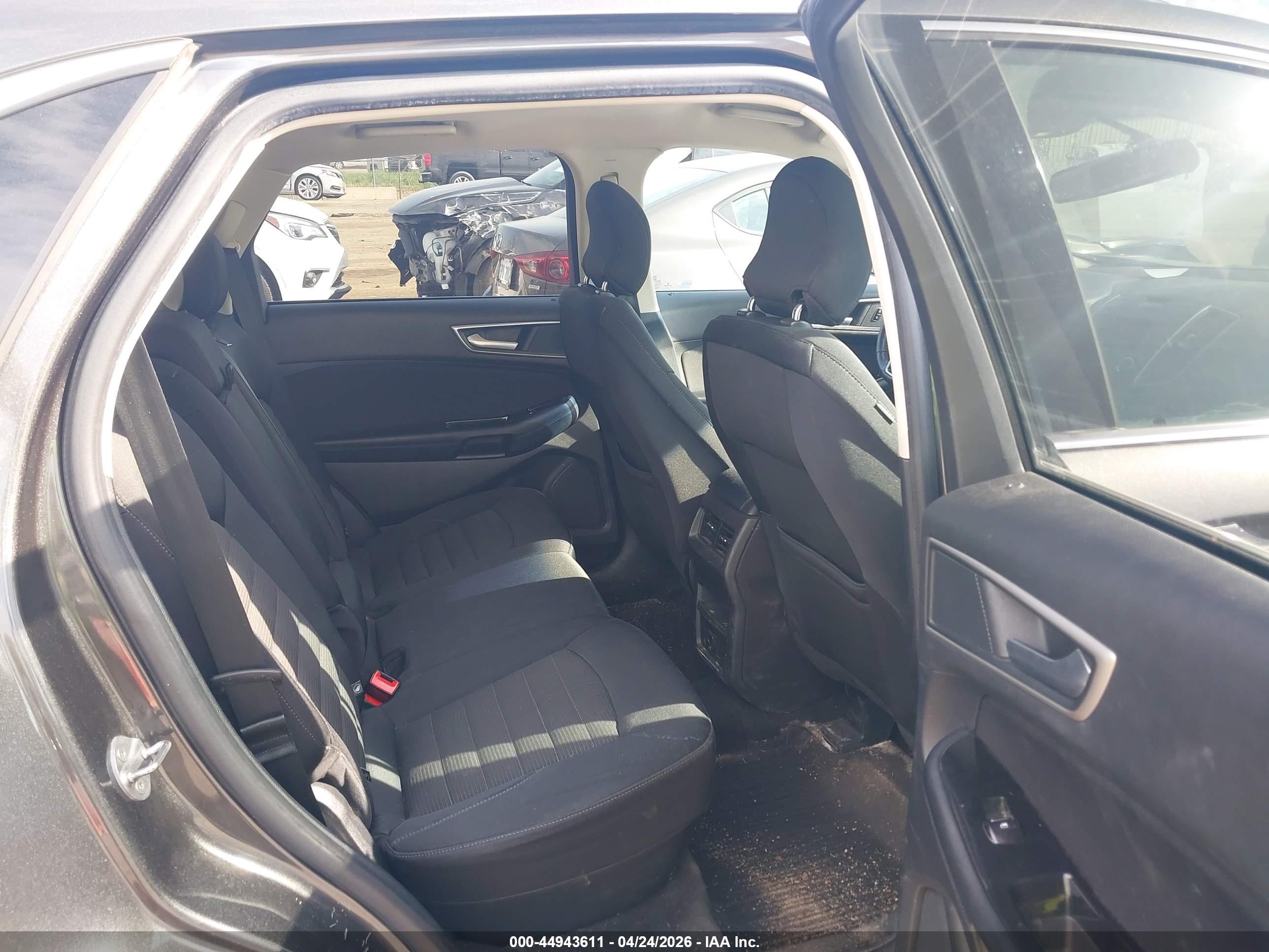 FORD EDGE image 8