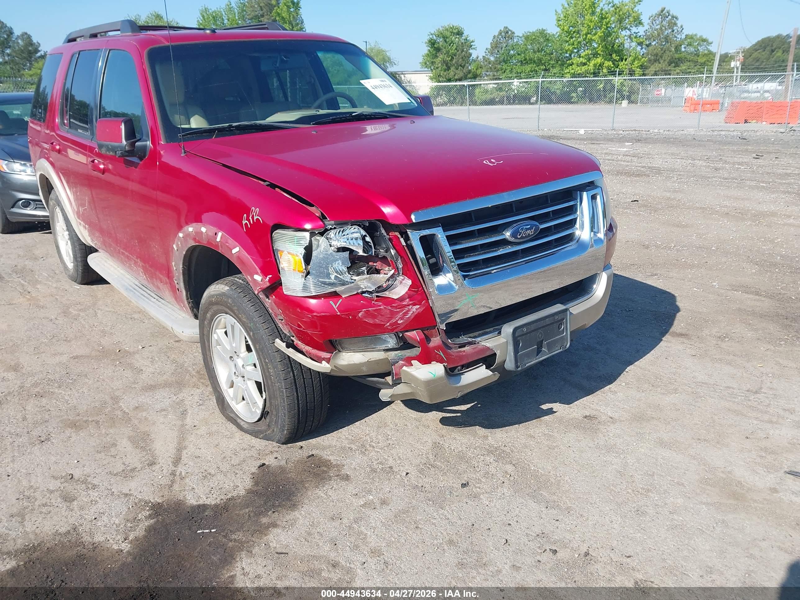 FORD EXPLORER image 6