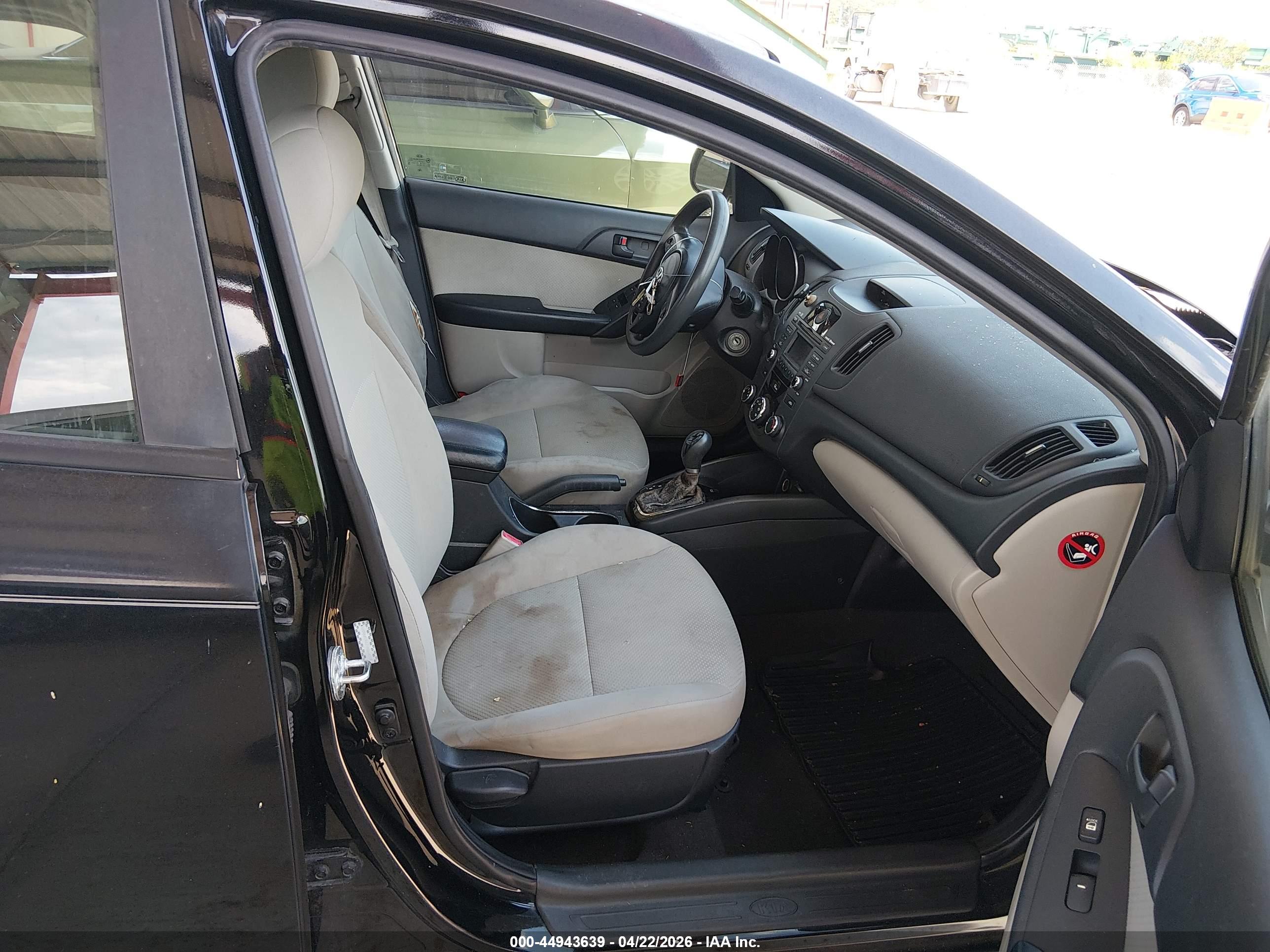 KIA FORTE image 5