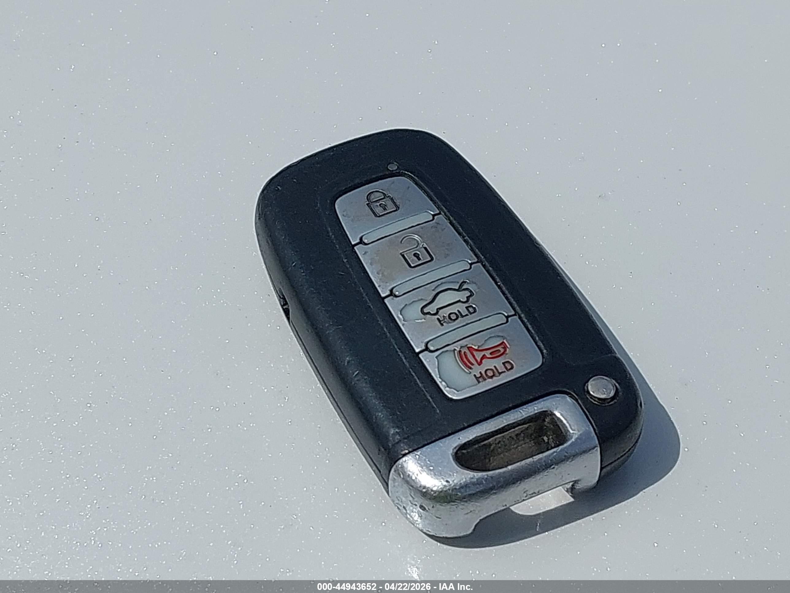 HYUNDAI SONATA image 11