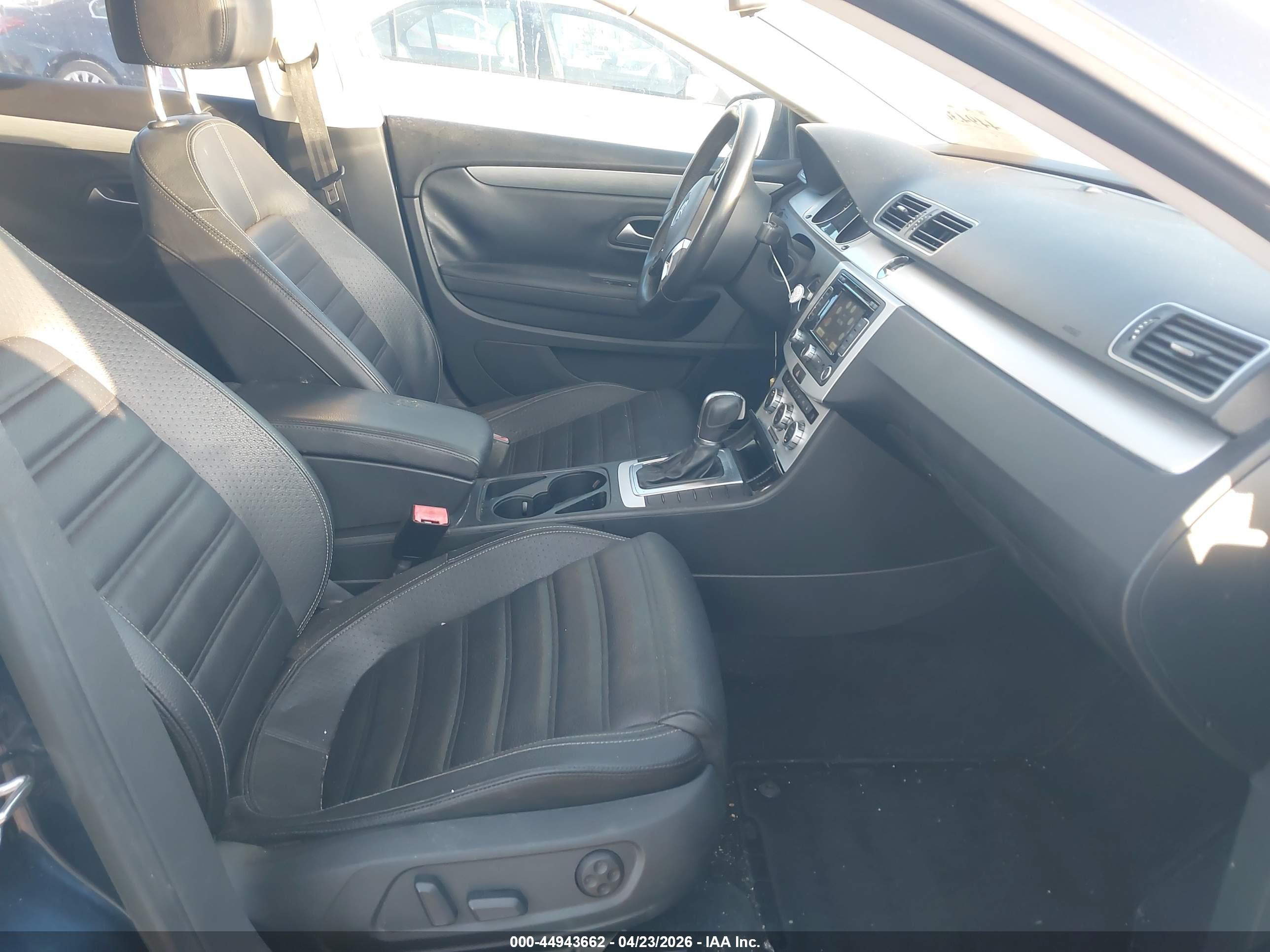 VOLKSWAGEN CC image 5