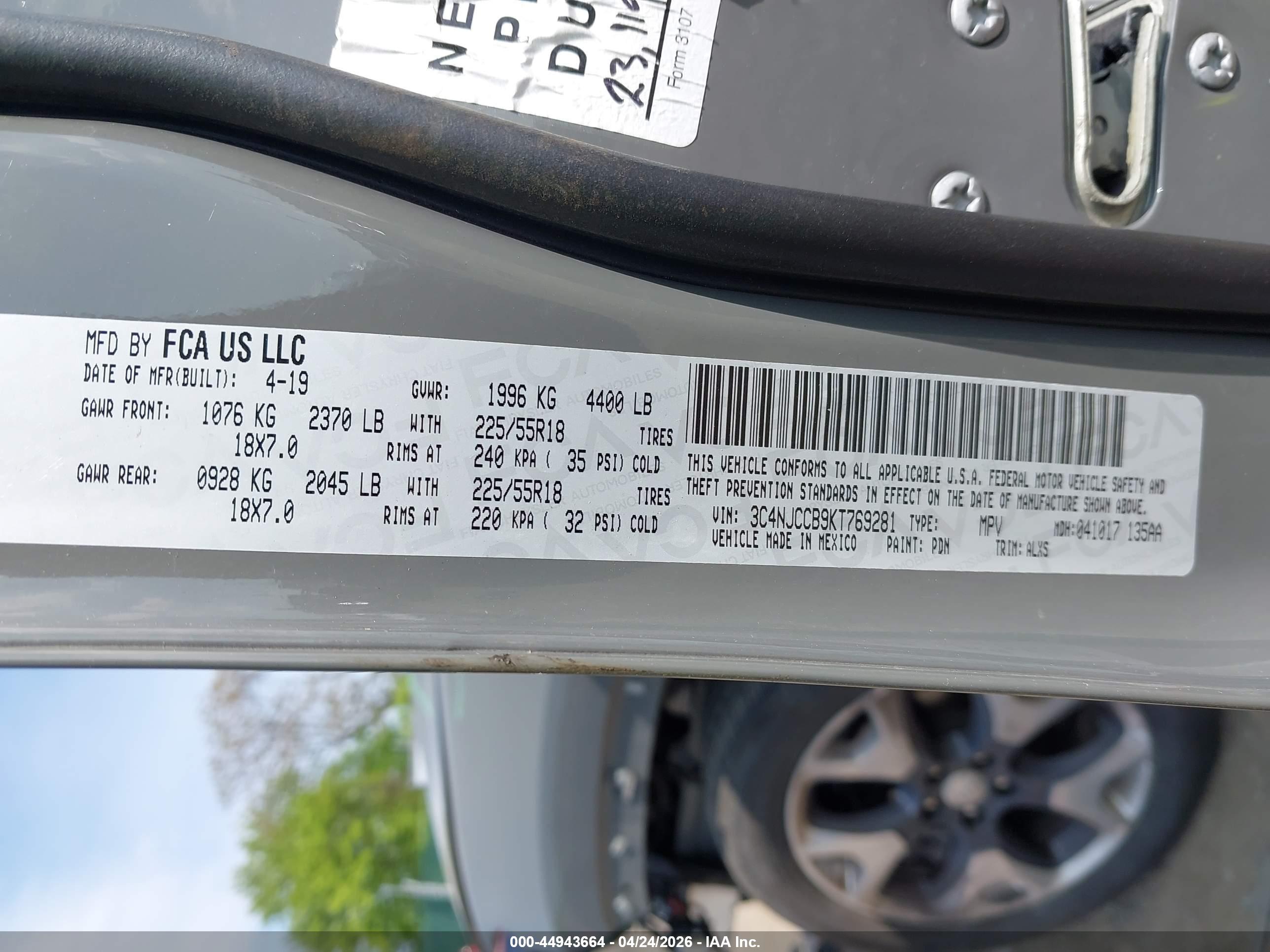 JEEP COMPASS image 9