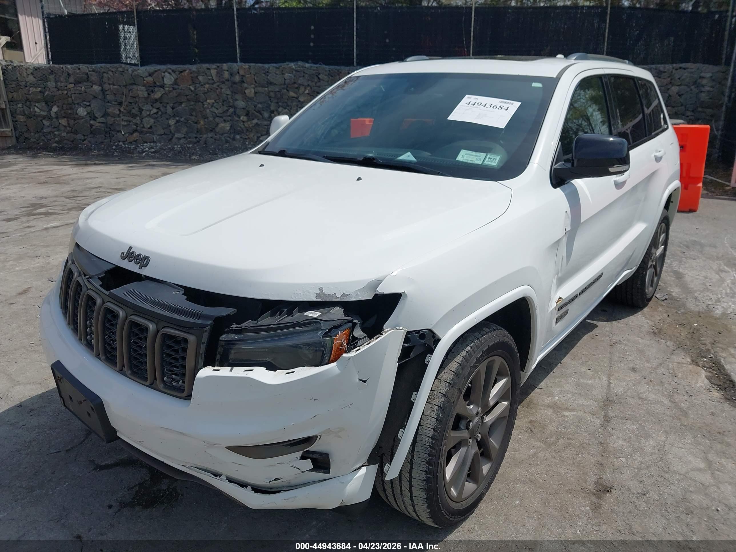 JEEP GRAND image 6
