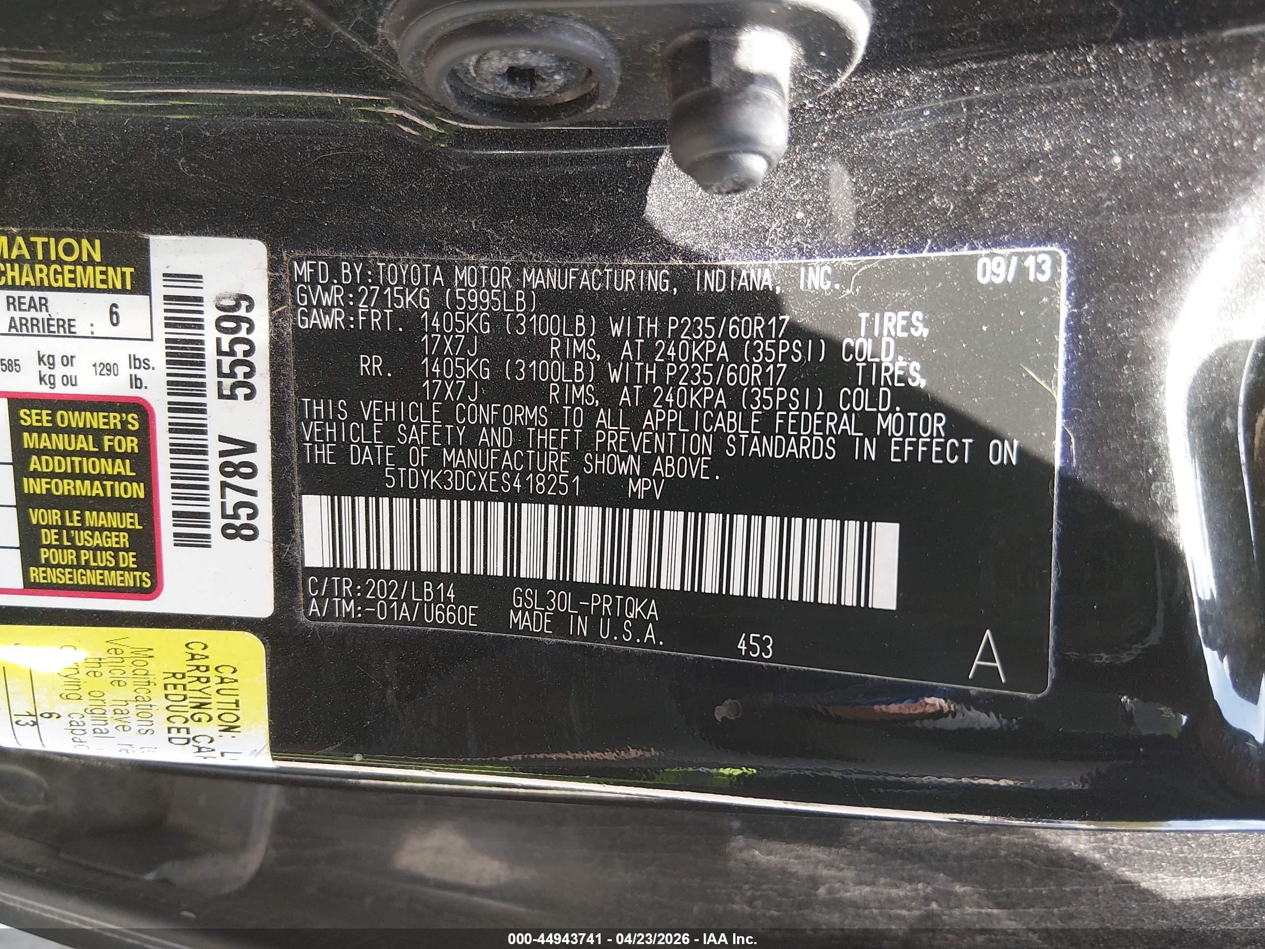 TOYOTA SIENNA image 9
