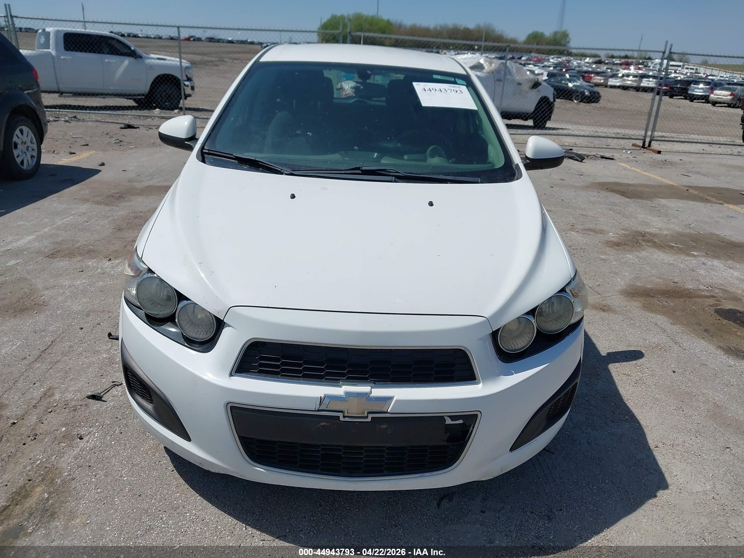 CHEVROLET SONIC image 6