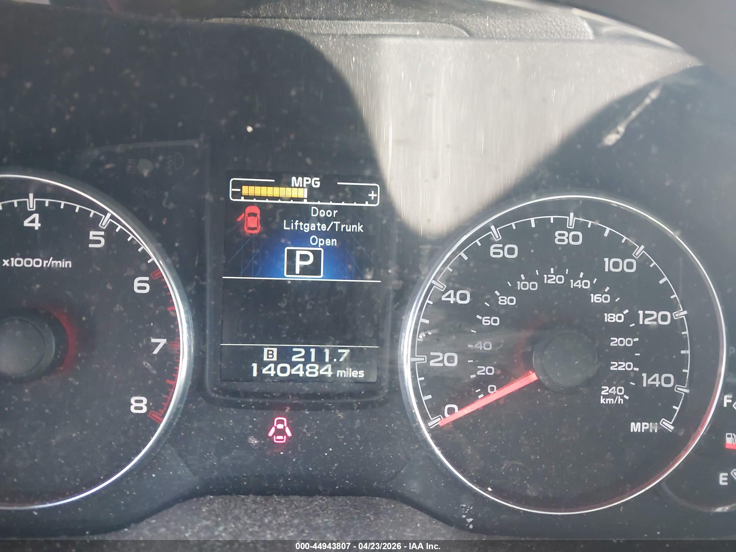 SUBARU OUTBACK image 7